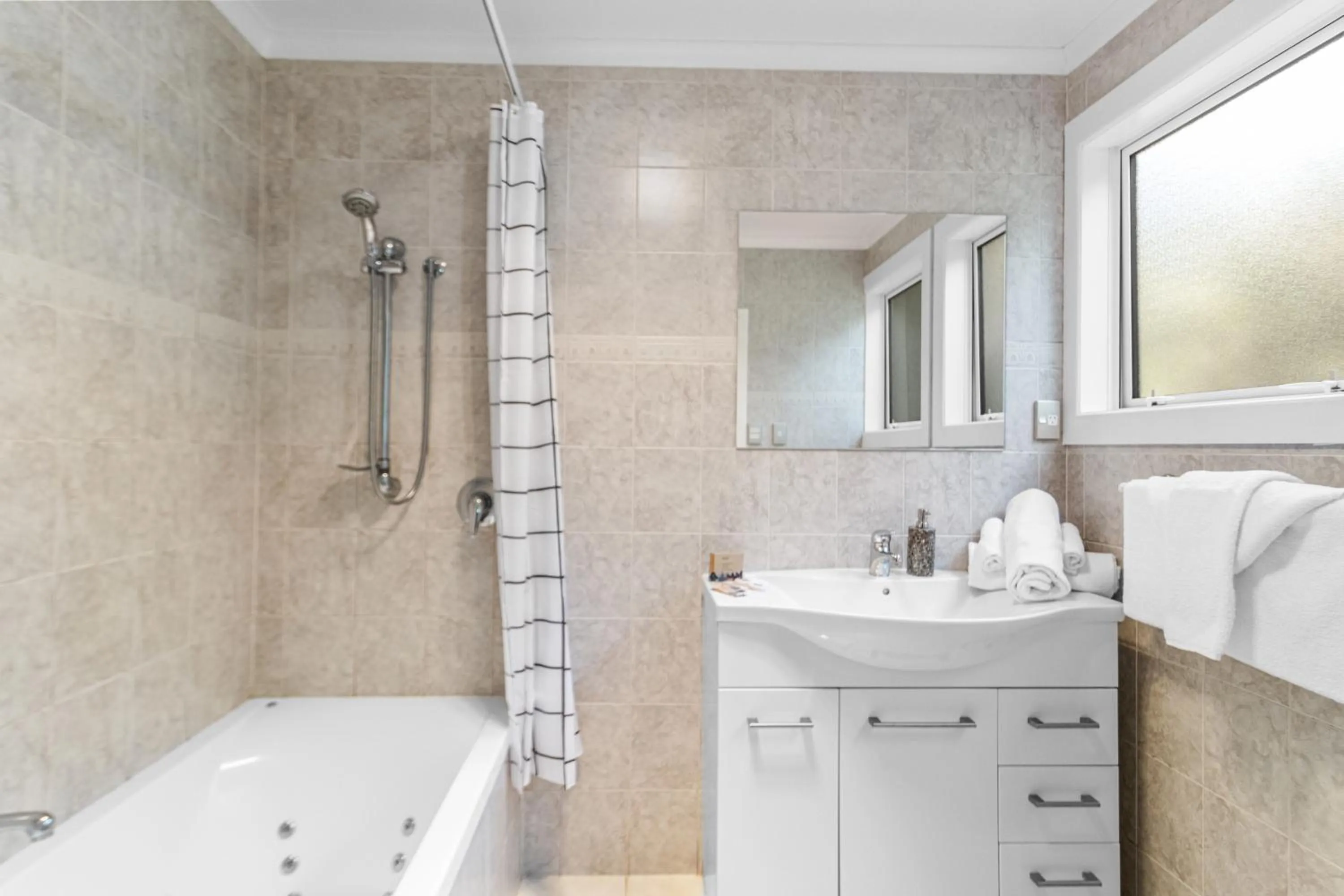 Bathroom in Ngati Ruanui Mountain Lodge