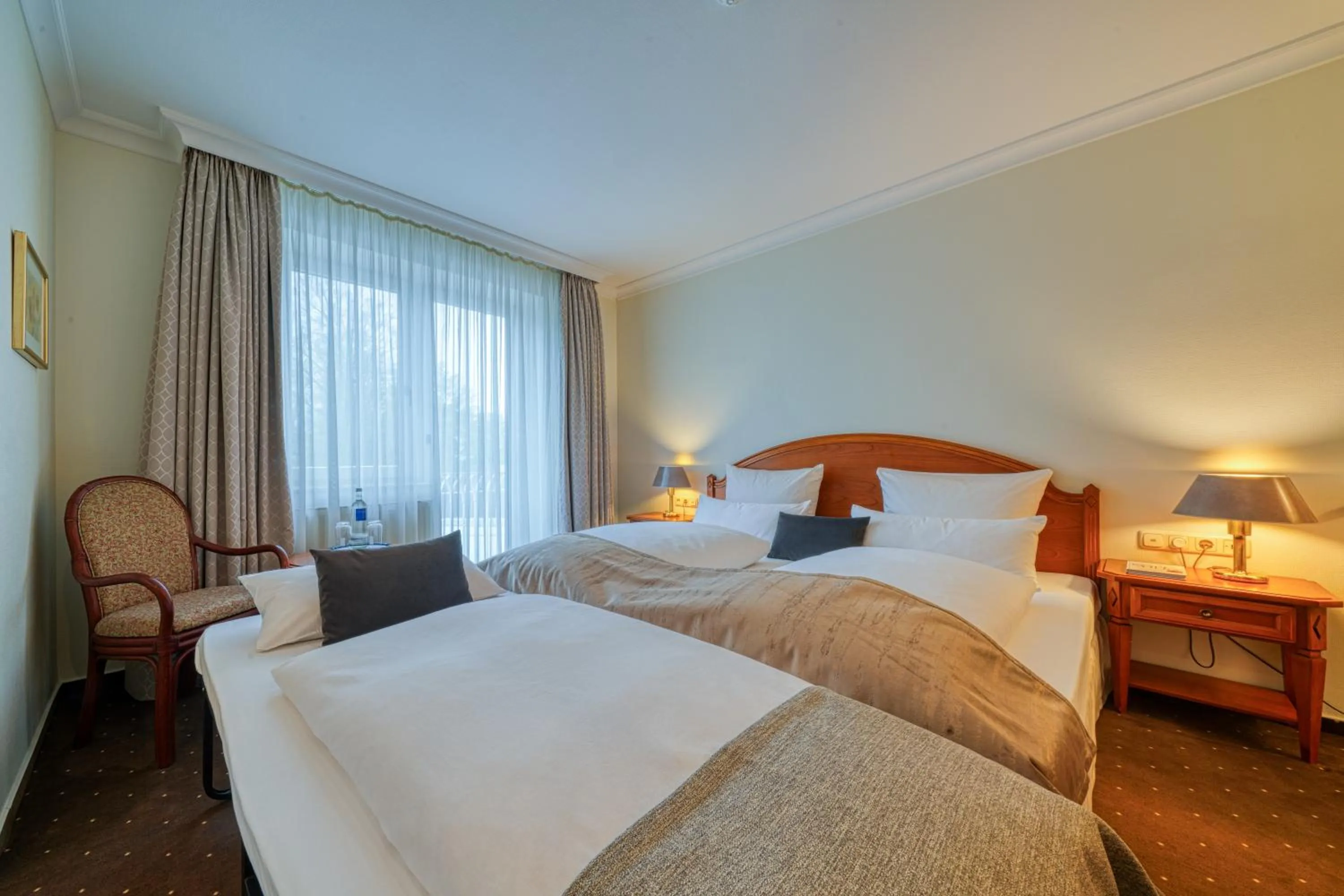 Photo of the whole room, Bed in Parkhotel Am Glienberg by NP