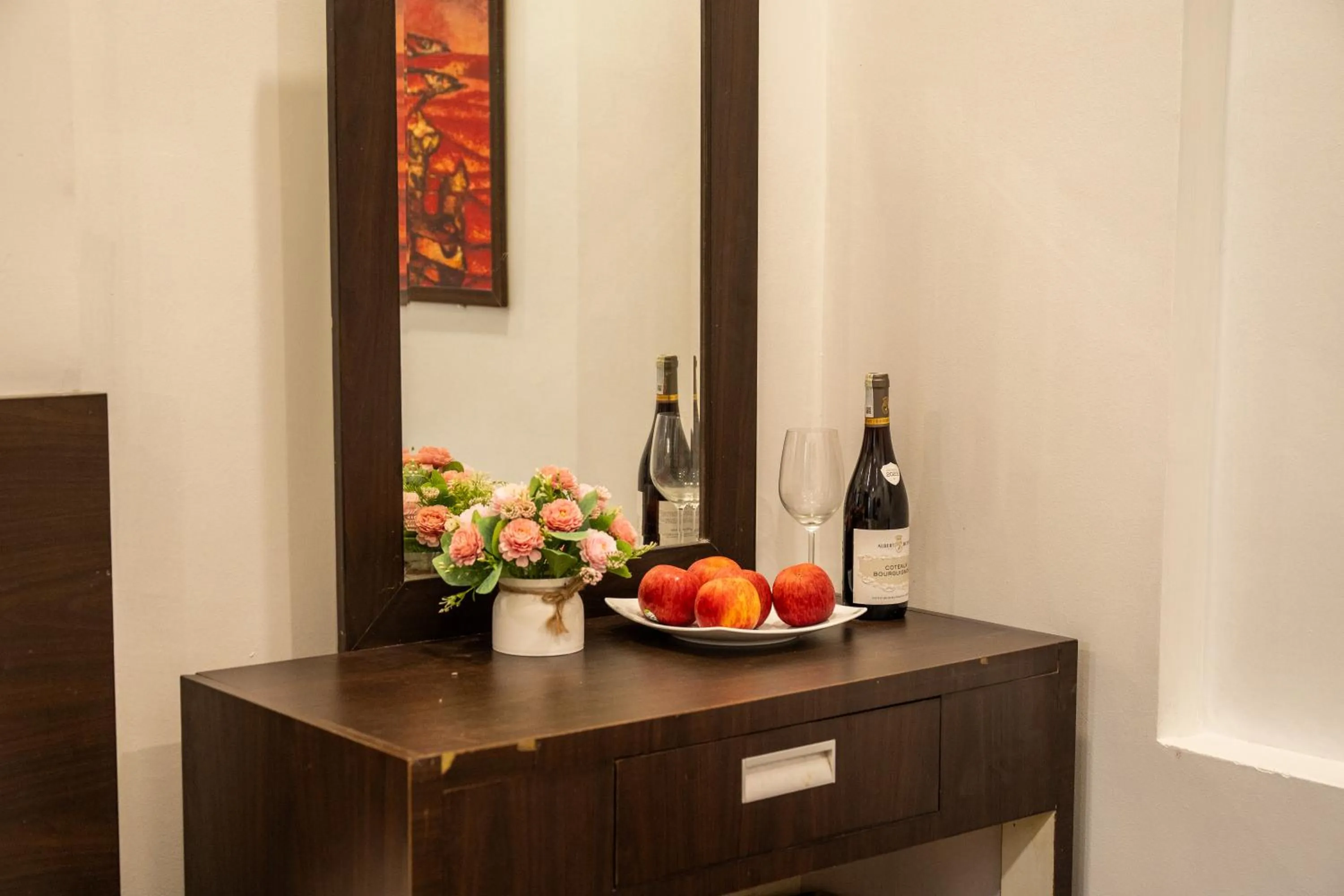 Food and drinks in Chariot Hotel