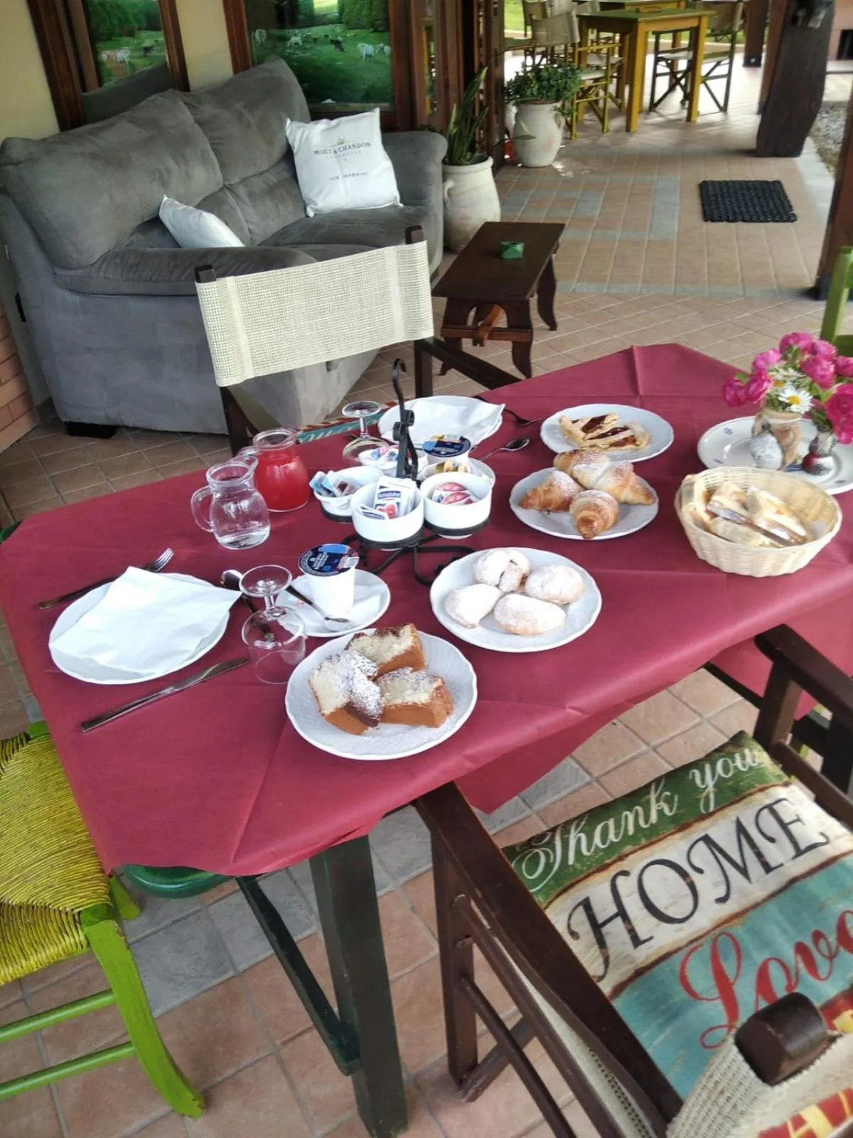 Food and drinks in Le Chalet del Pollino