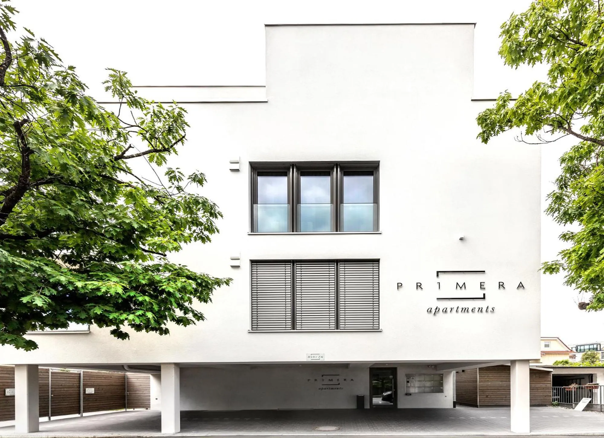 Property building in PRIMERA Apartments & Boardinghouse