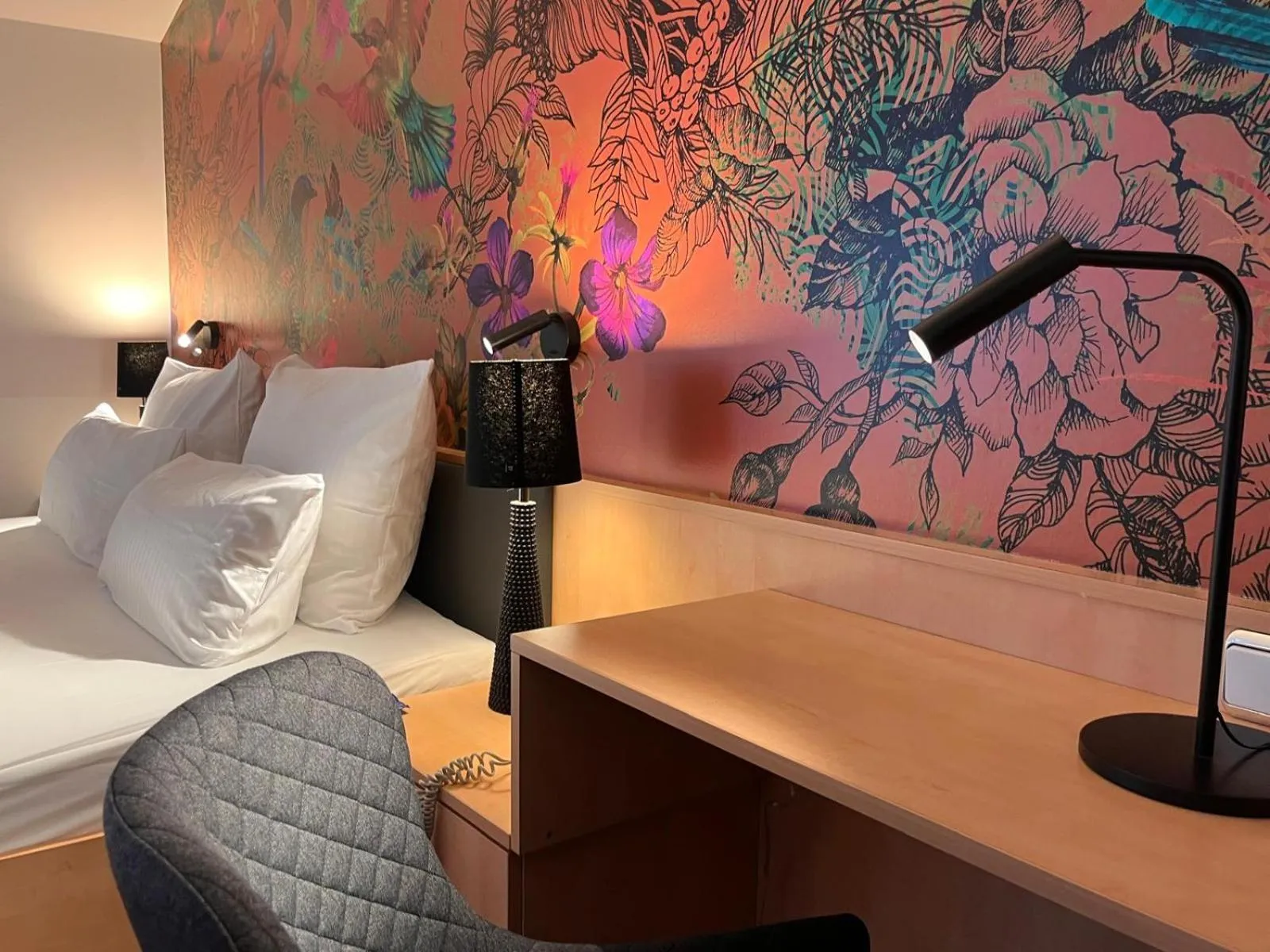 Bed in Parkhotel Bad Homburg