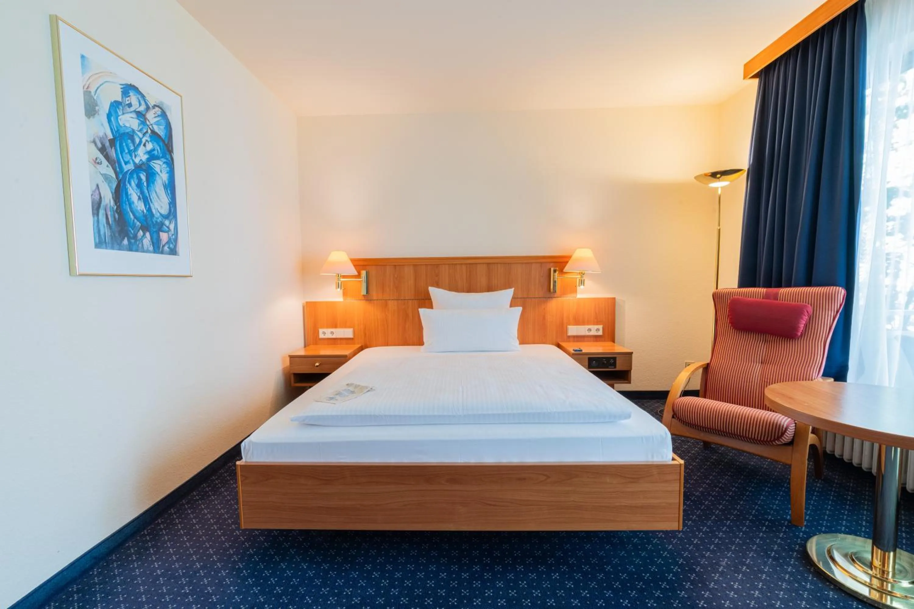 Bed in Parkhotel Bad Homburg