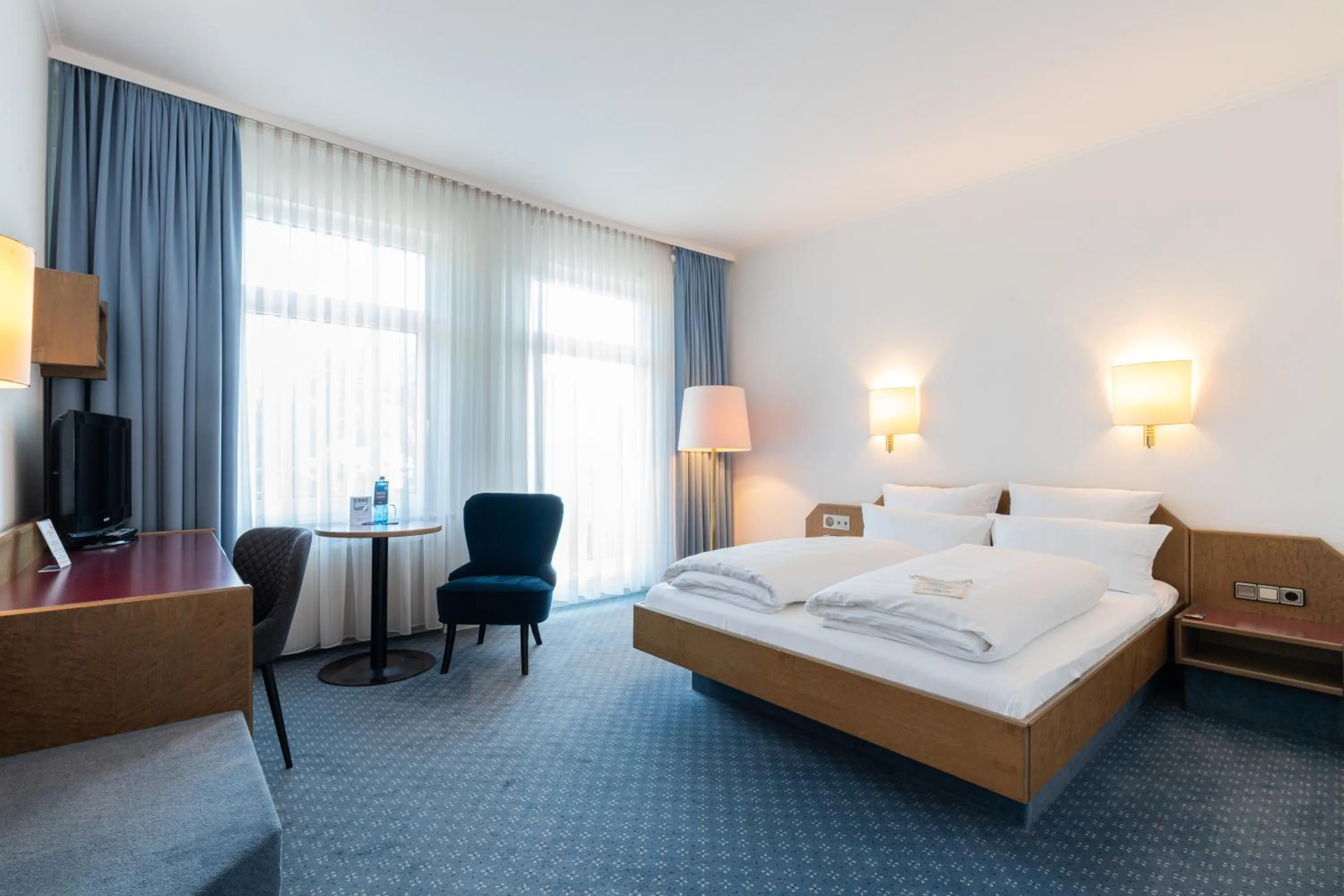 Bed in Parkhotel Bad Homburg