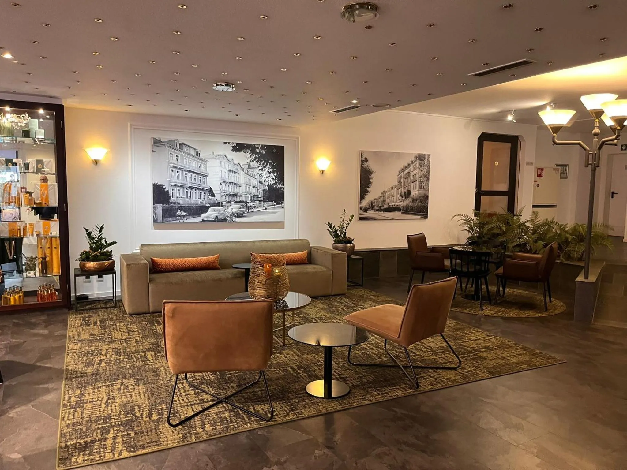 Lobby or reception in Parkhotel Bad Homburg