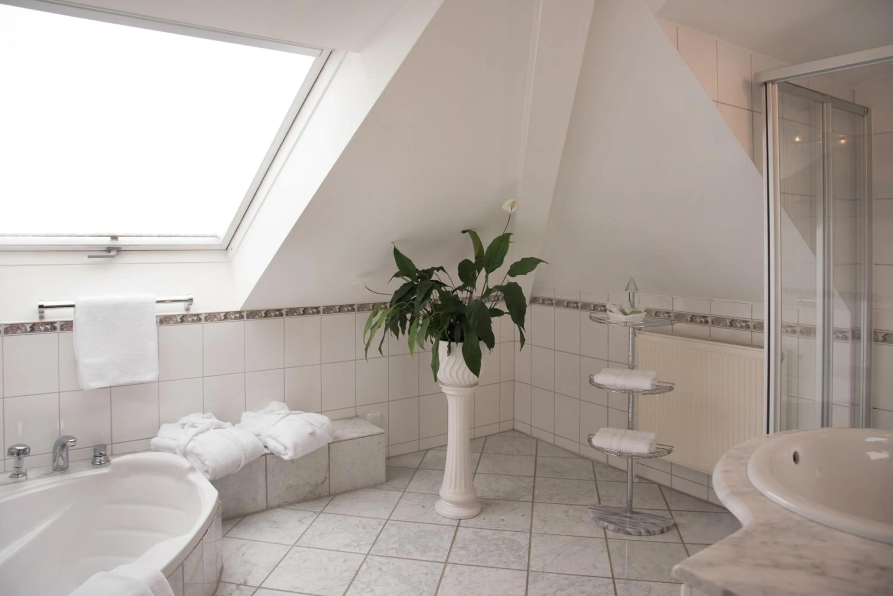 Bathroom in Parkhotel Bad Homburg