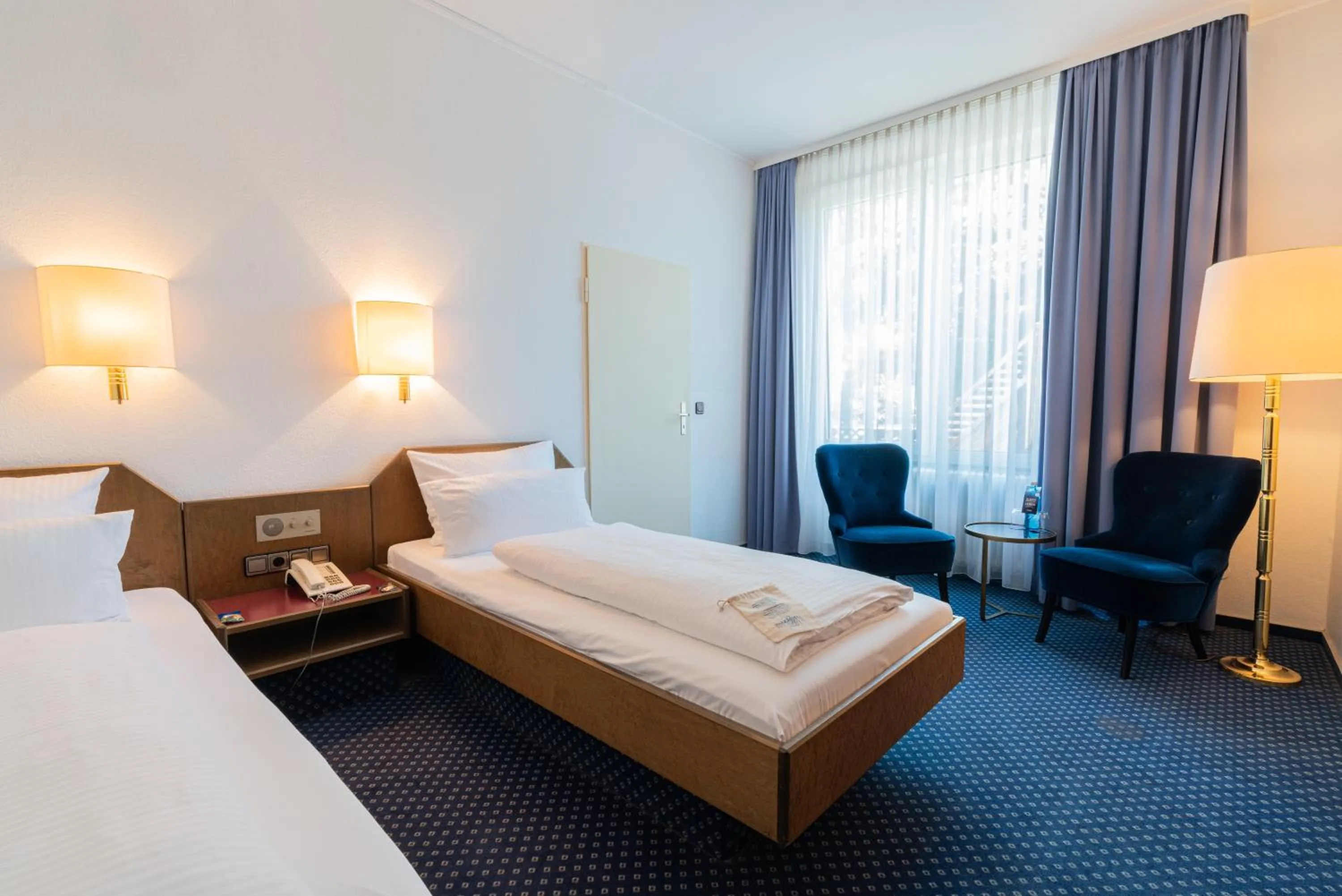 Bed in Parkhotel Bad Homburg