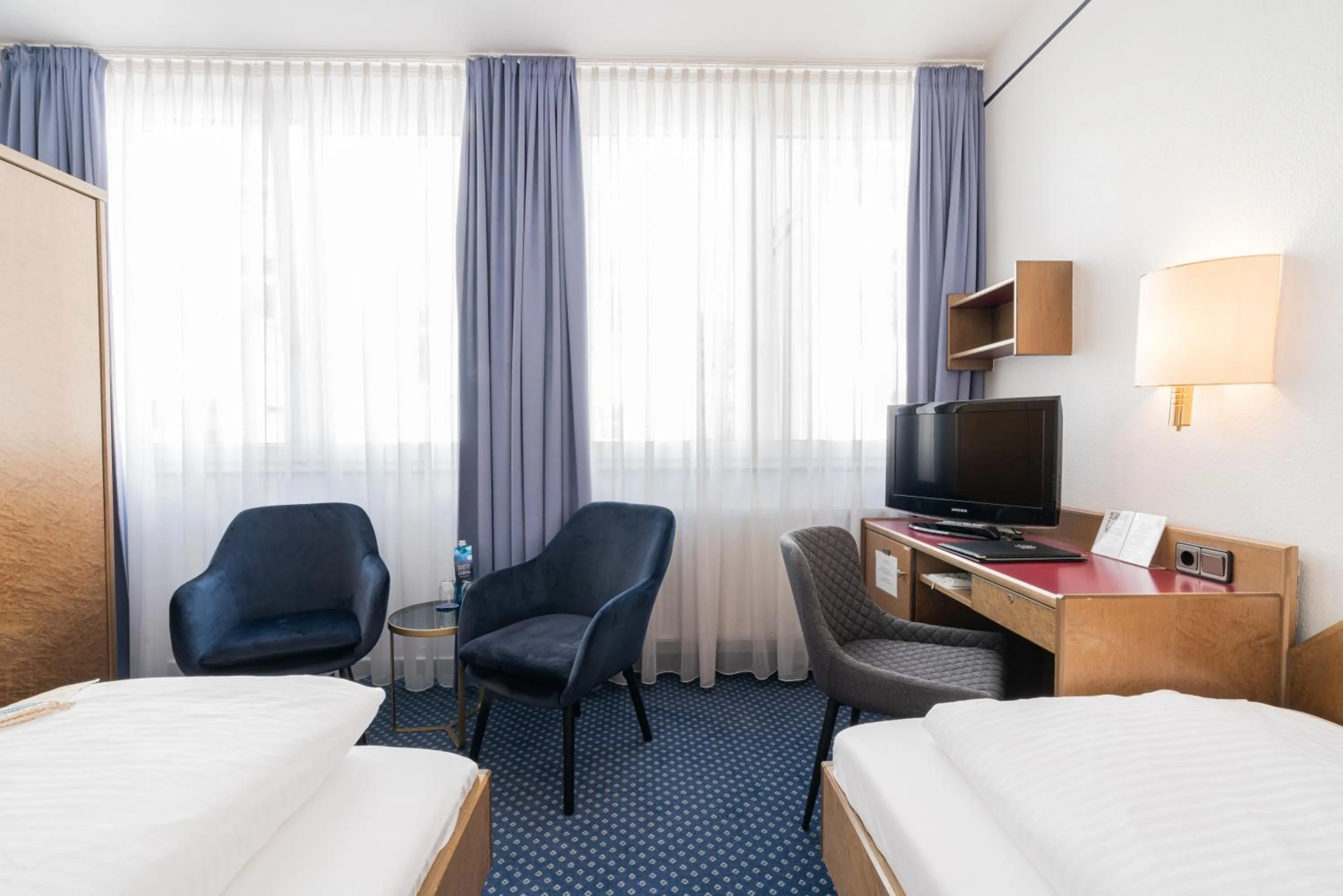 Bed in Parkhotel Bad Homburg