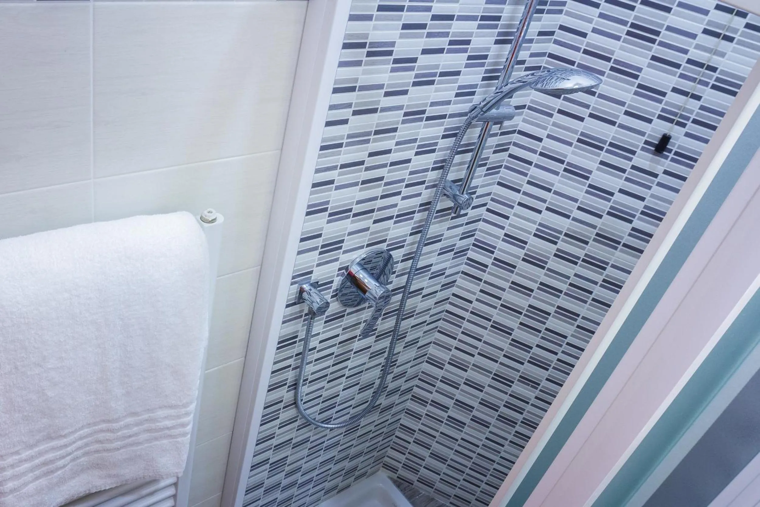 Shower in Twelve Hotel