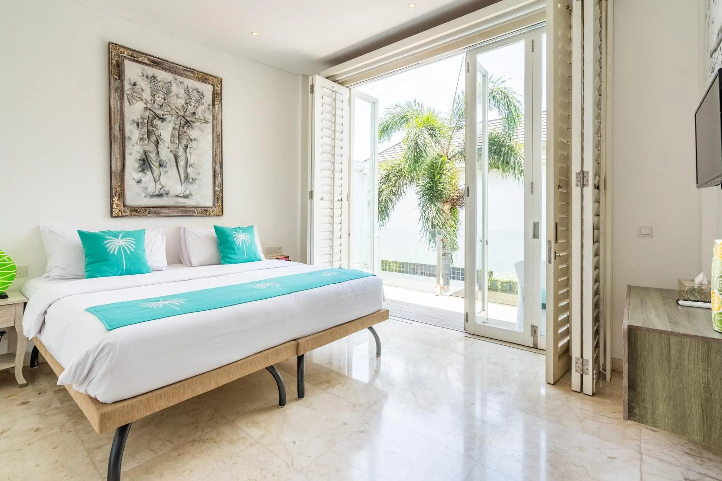 Bed in AQ-VA Hotel & Villas Seminyak