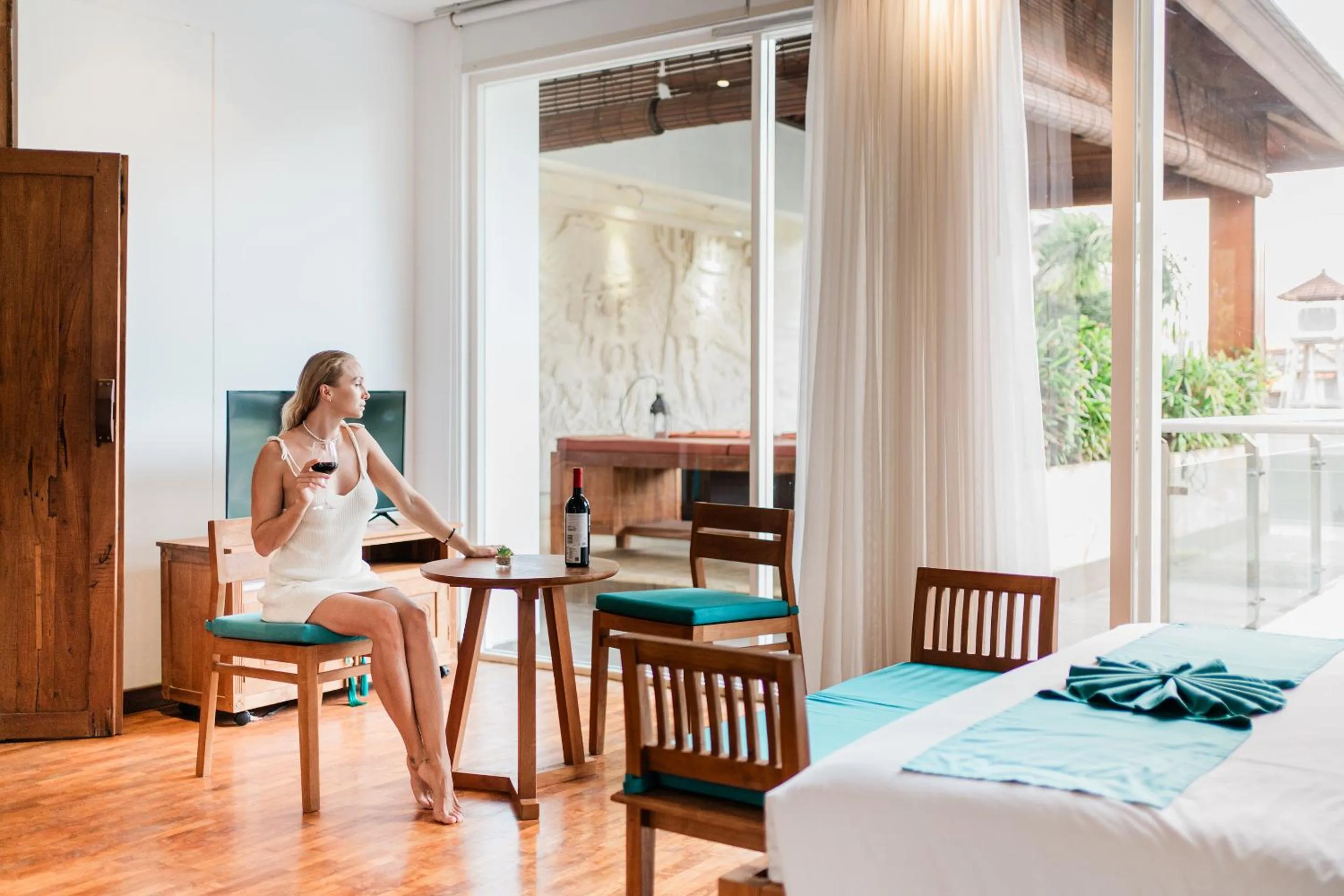 Seating area, Bed in AQ-VA Hotel & Villas Seminyak