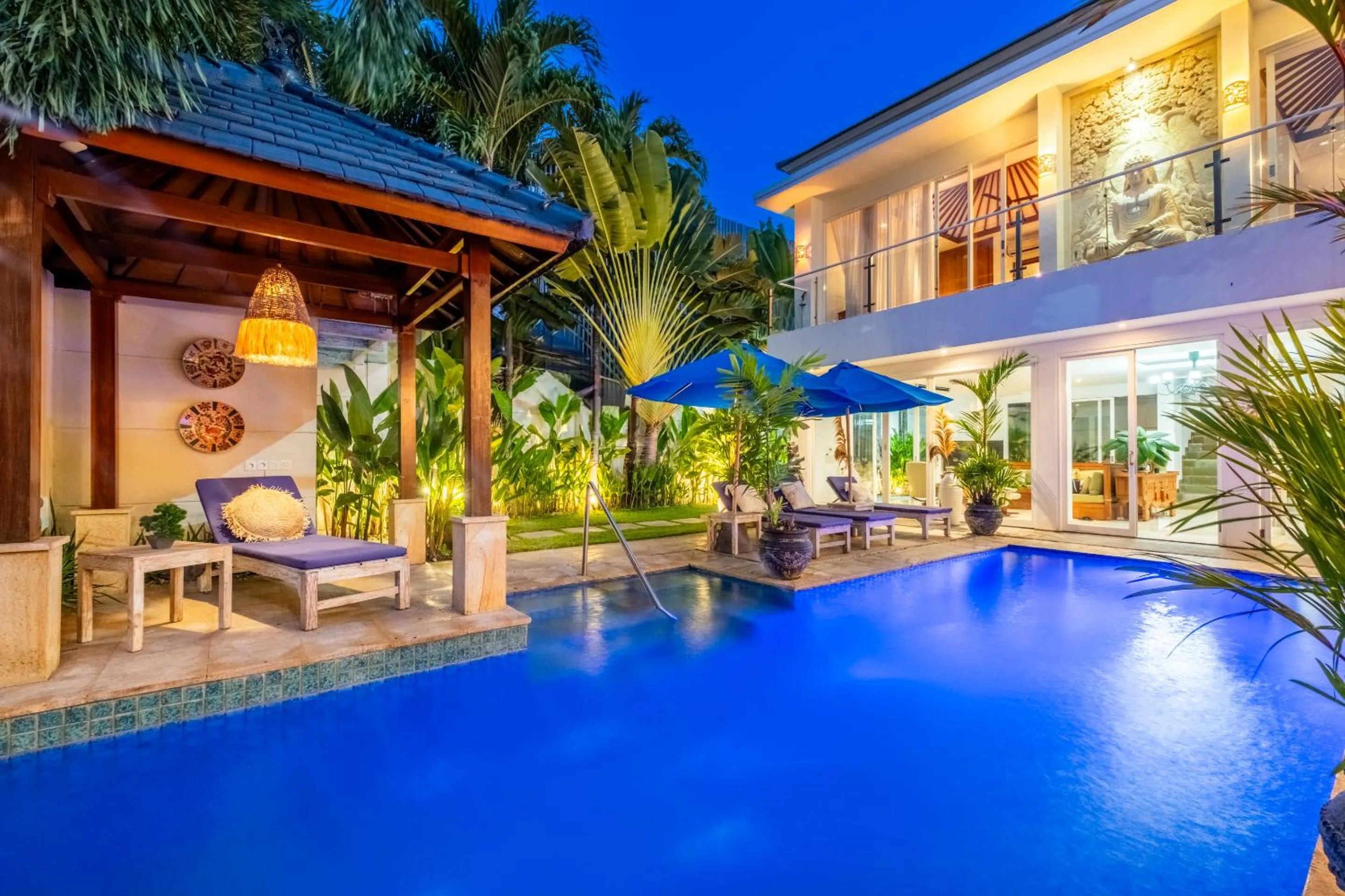 Night in AQ-VA Hotel & Villas Seminyak