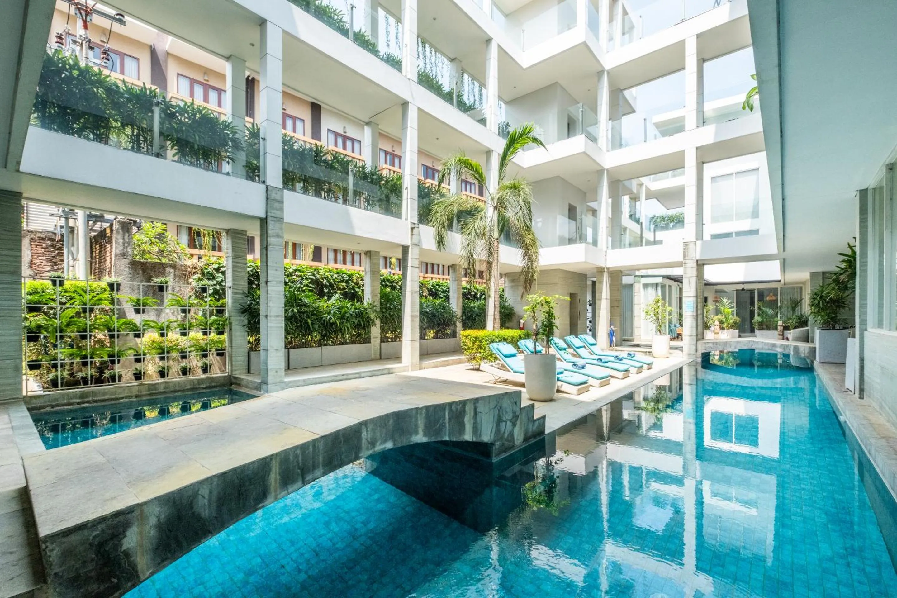 Swimming pool in AQ-VA Hotel & Villas Seminyak