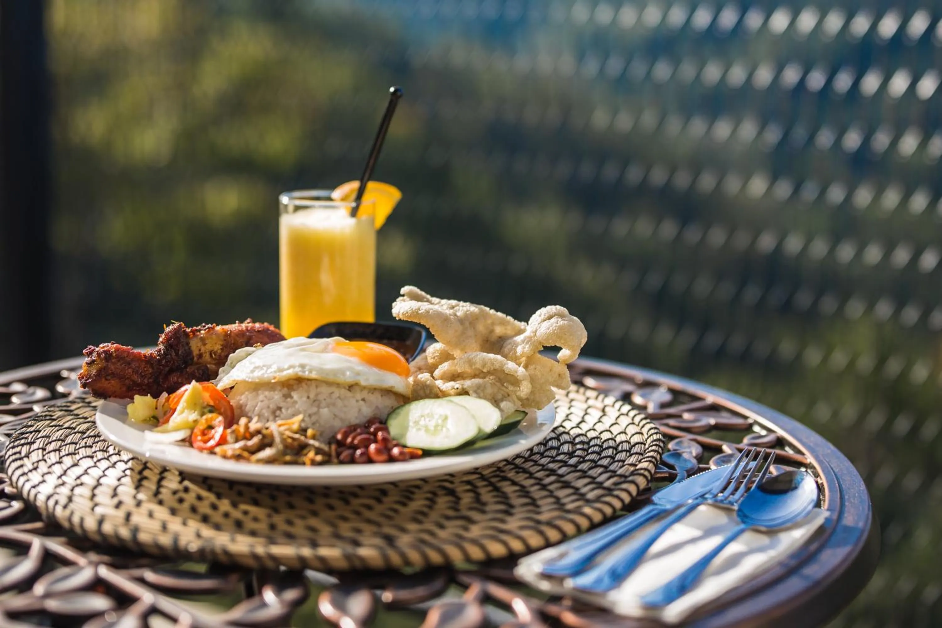 Asian breakfast in Sembayu Villa
