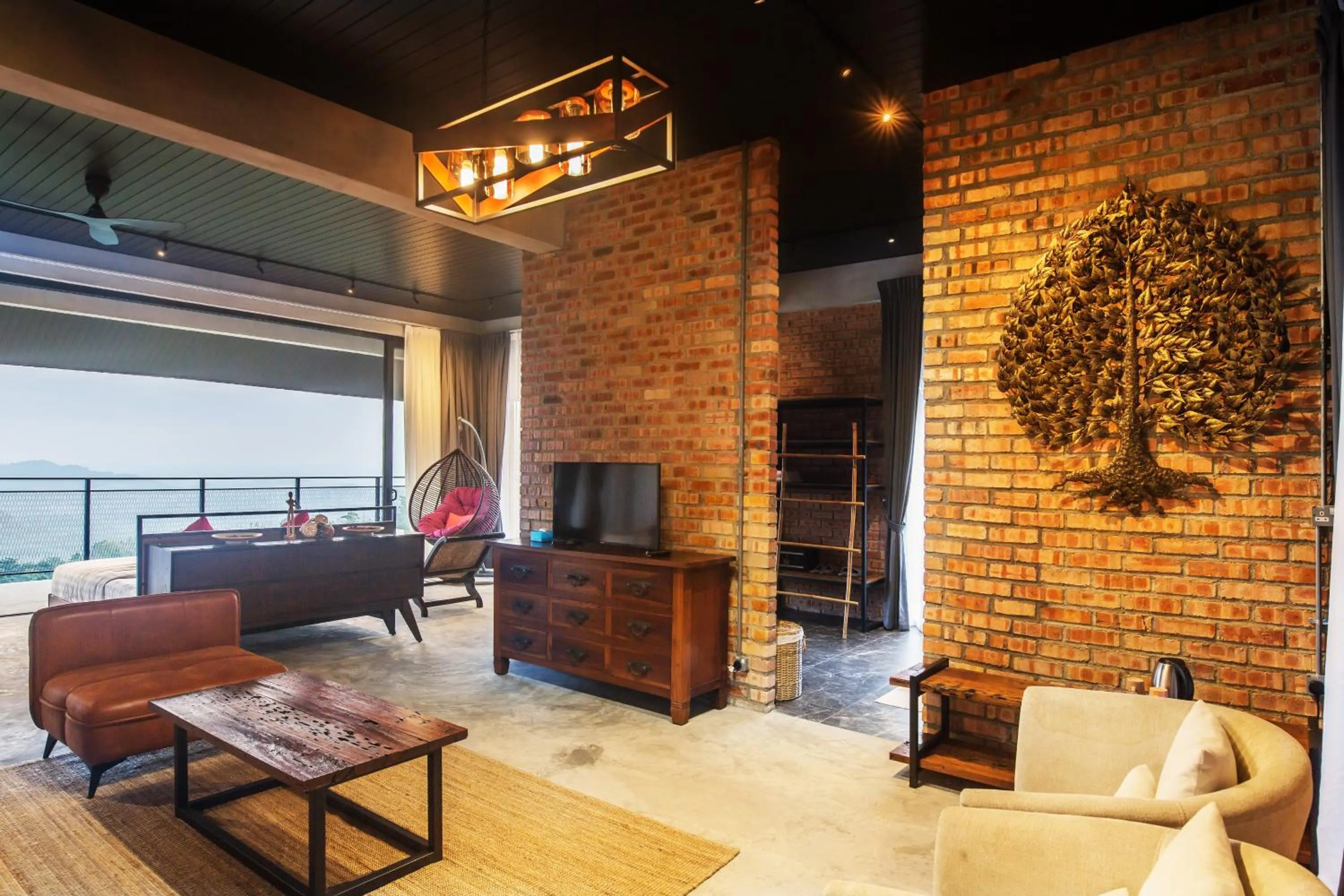 TV and multimedia in Sembayu Villa