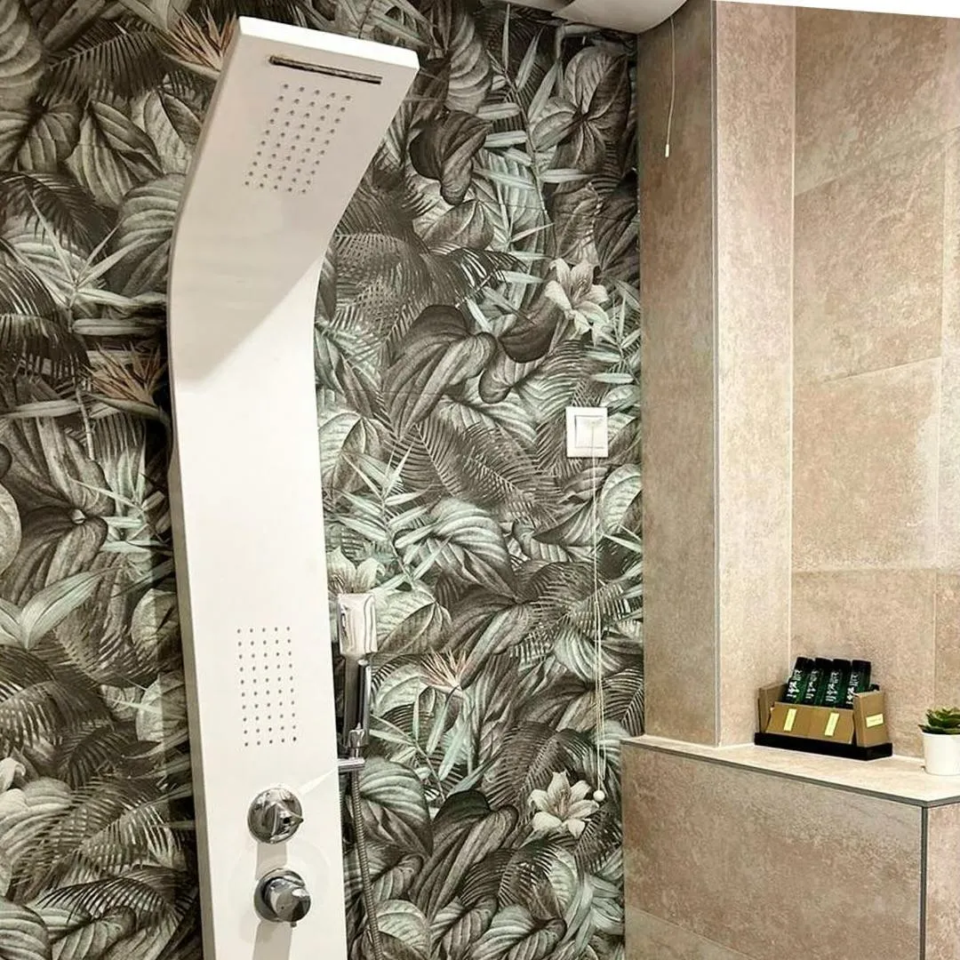 Shower in City Gate Hotel Airport Thessaloniki