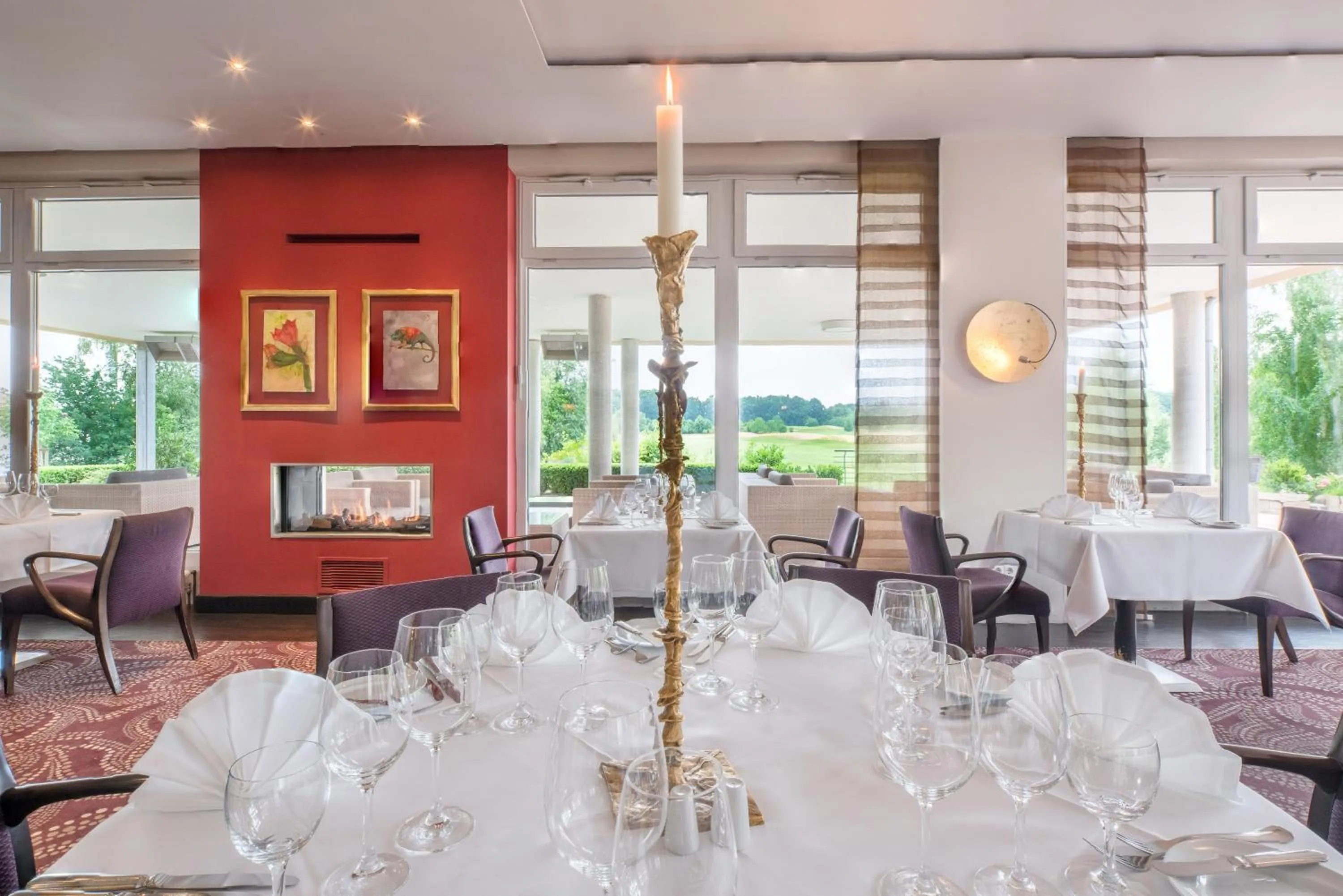 Restaurant/places to eat in Best Western Premier Castanea Resort Hotel