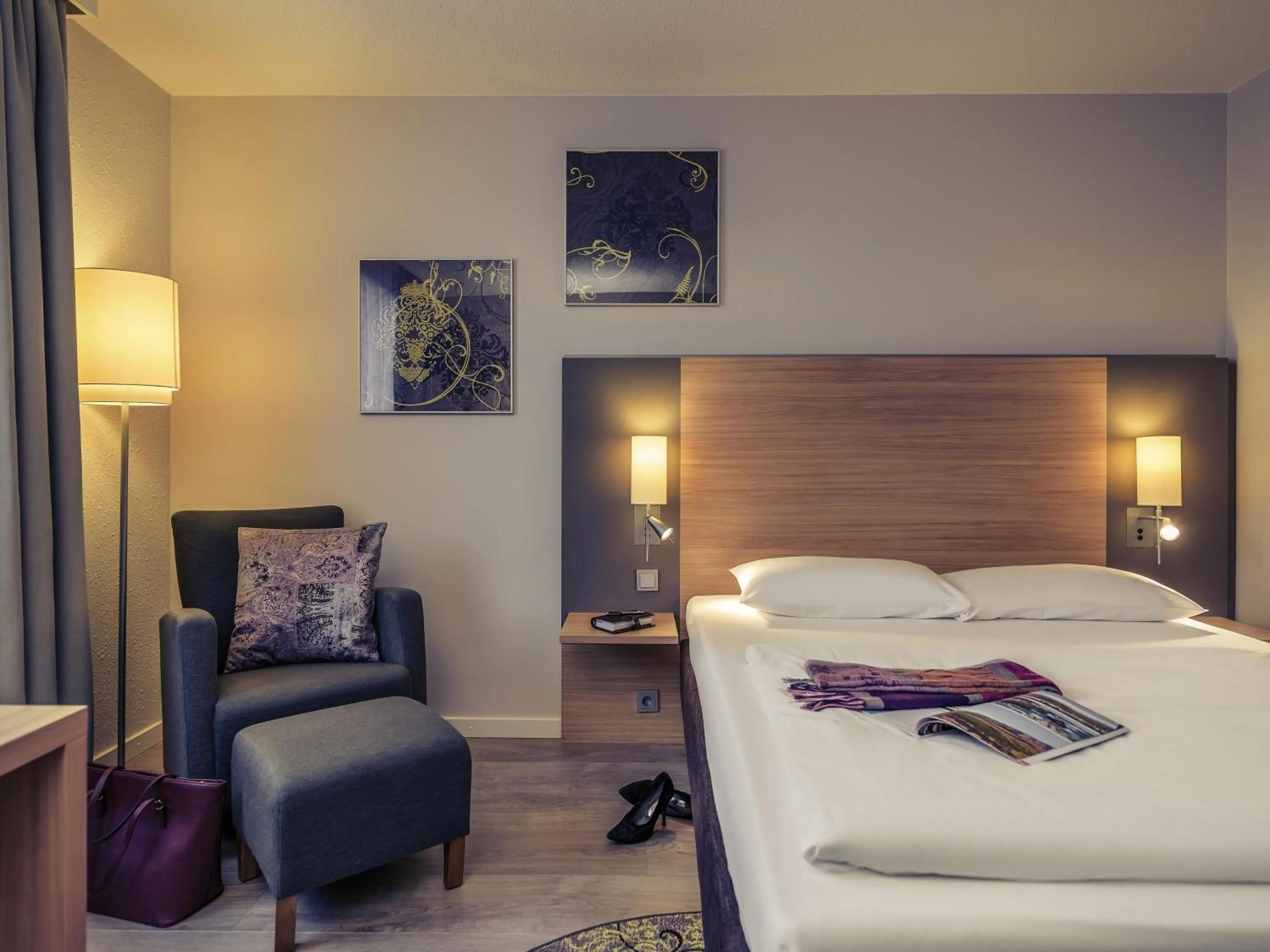 Bedroom, Bed in Fürther Hotel Mercure Nürnberg West