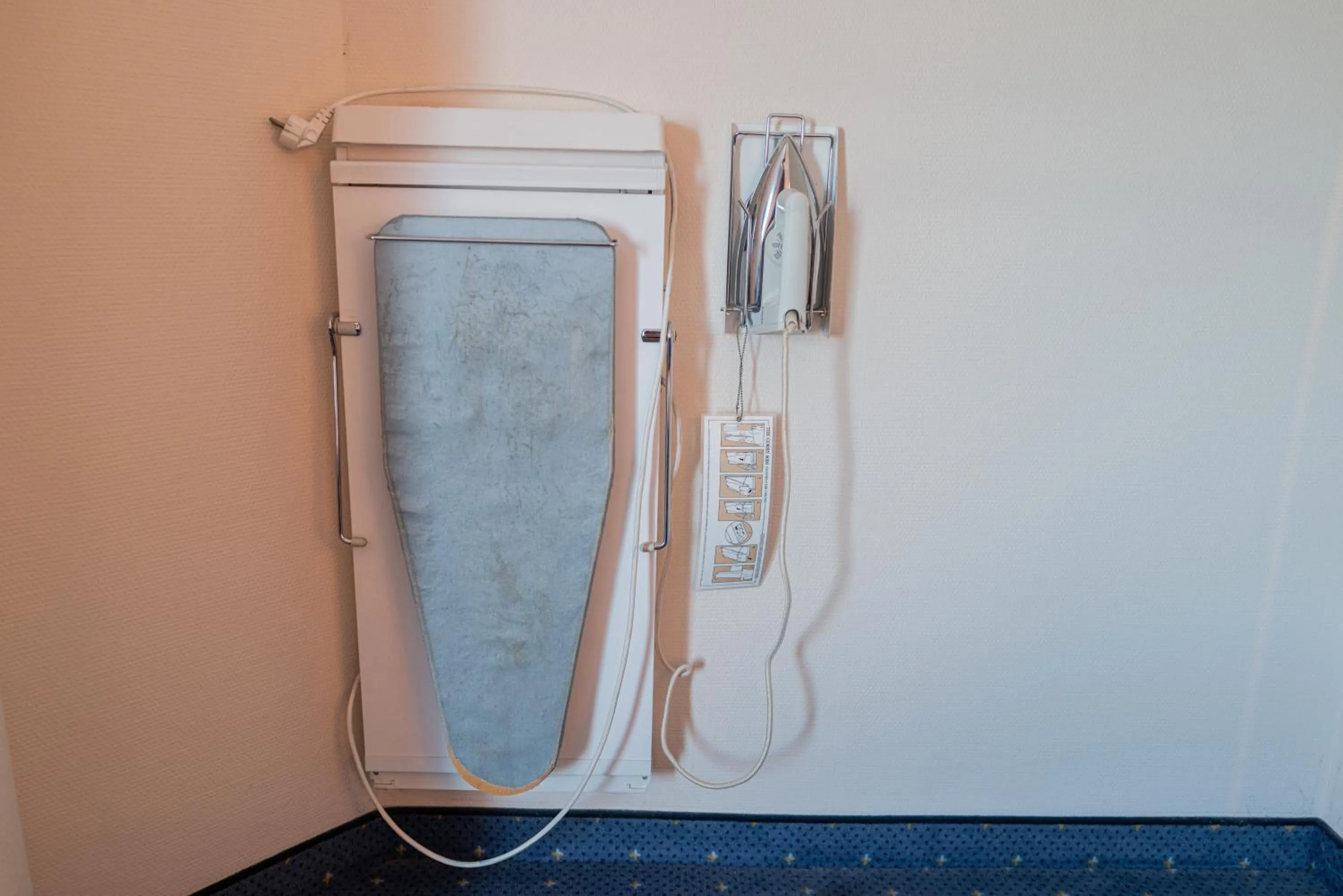 flat iron in Hotel Arkadia