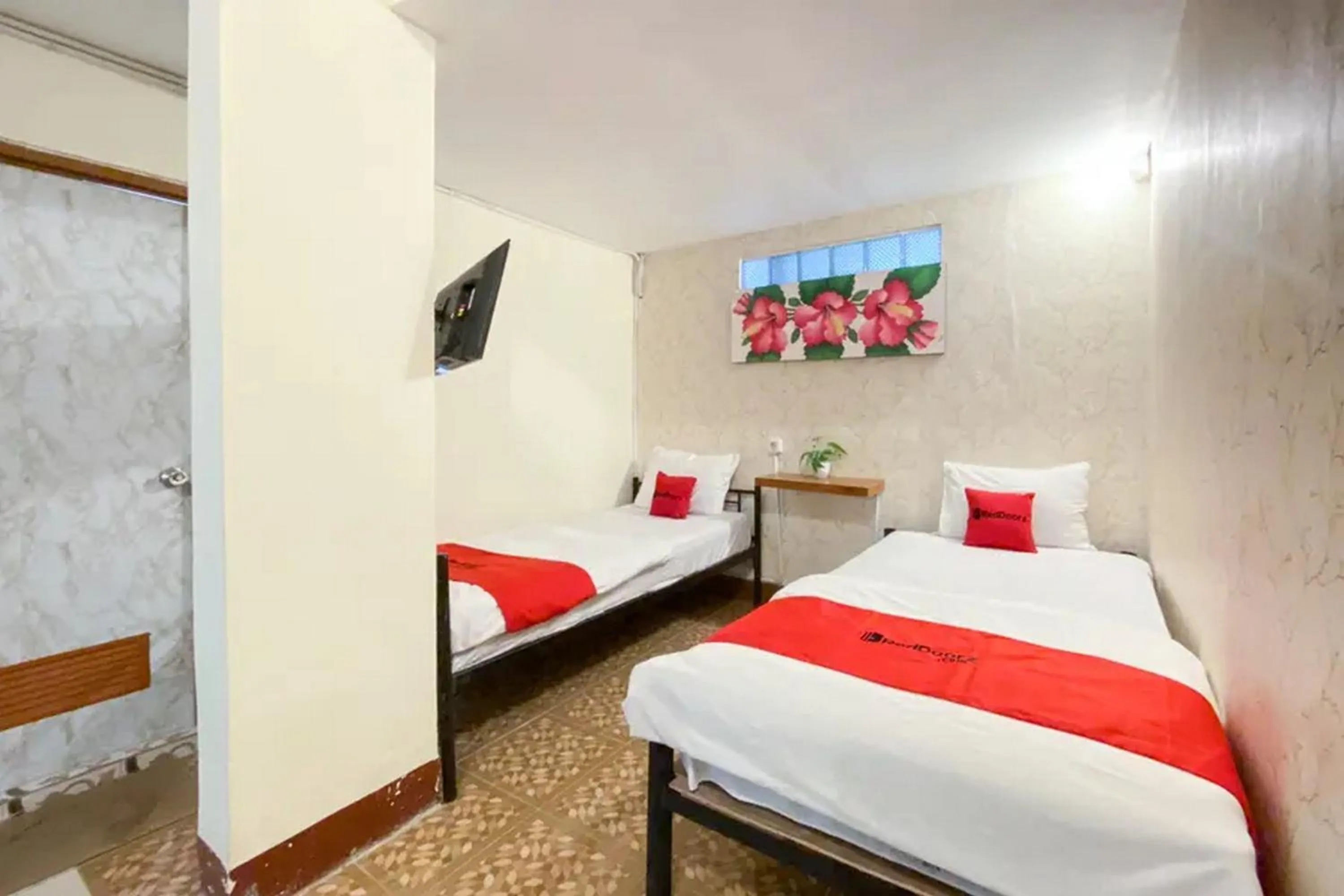 Bed in RedDoorz Syariah at Prapen Jaya Surabaya