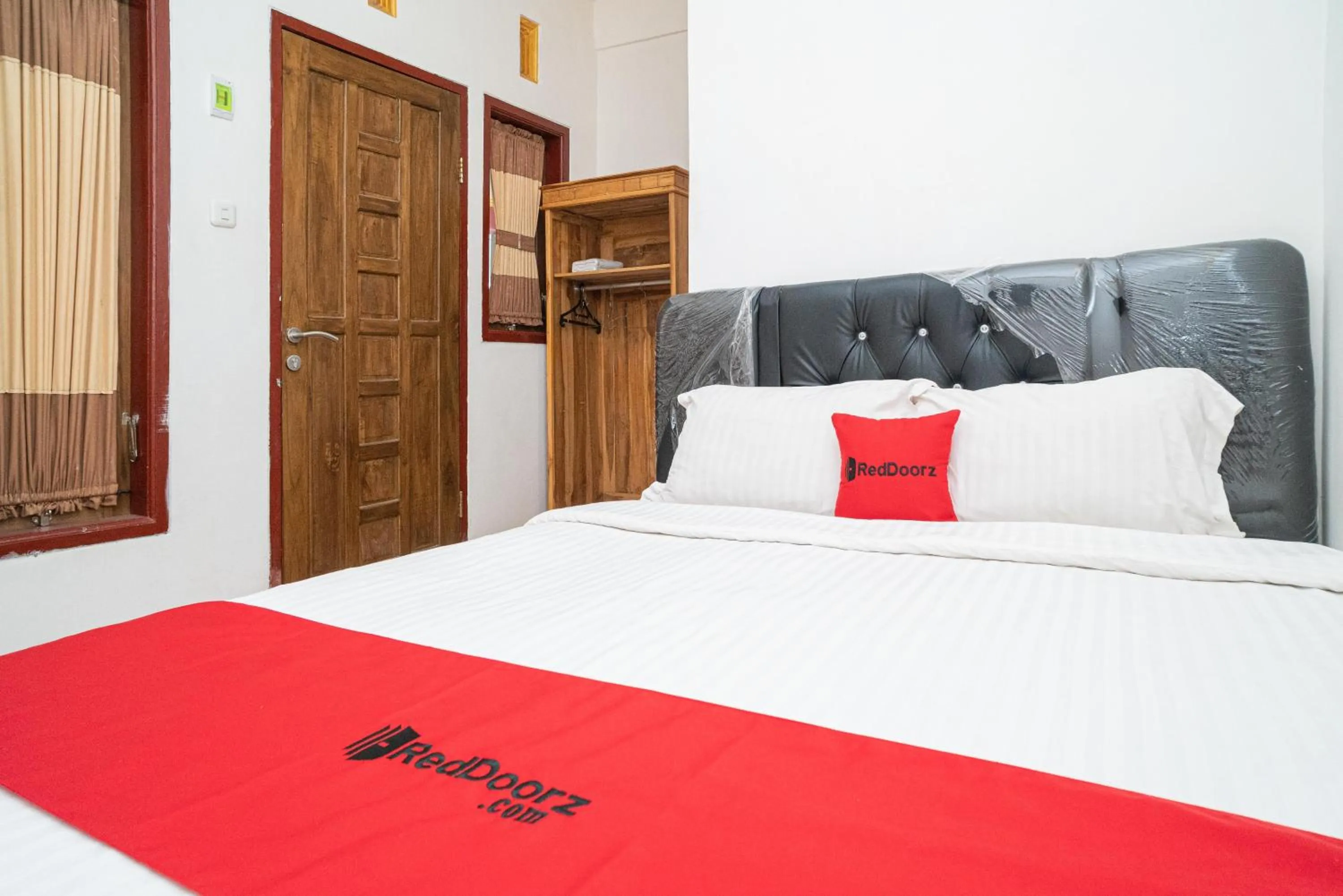 RedDoorz Syariah At Sulfat Malang