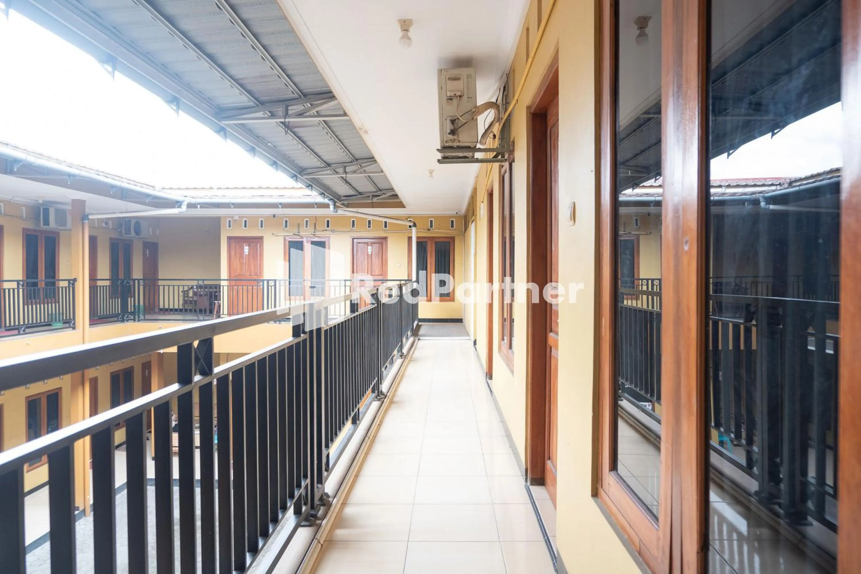 Property building in Wisma Handayani Syariah RedPartner near RSUD Wonosari