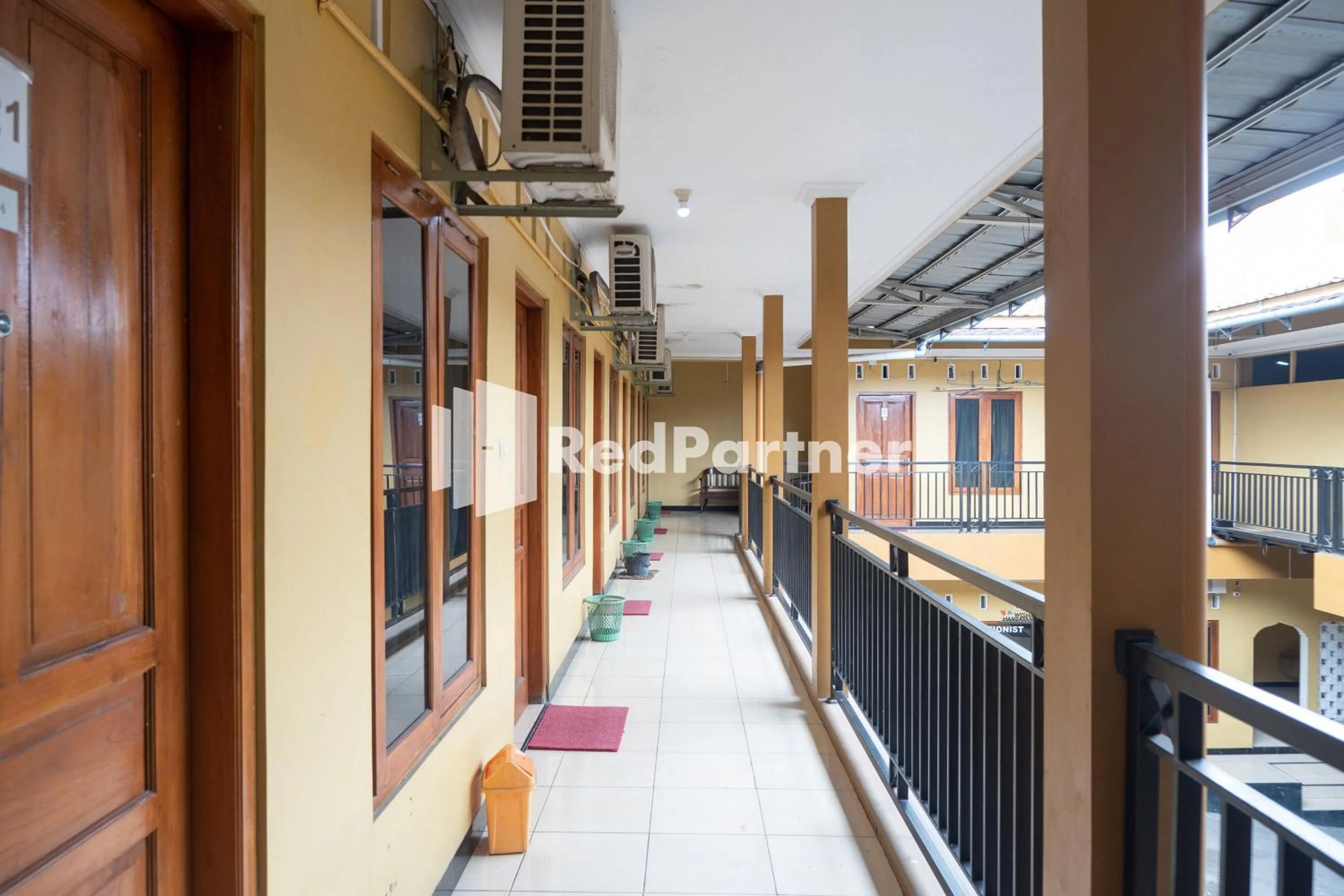 Property building in Wisma Handayani Syariah RedPartner near RSUD Wonosari