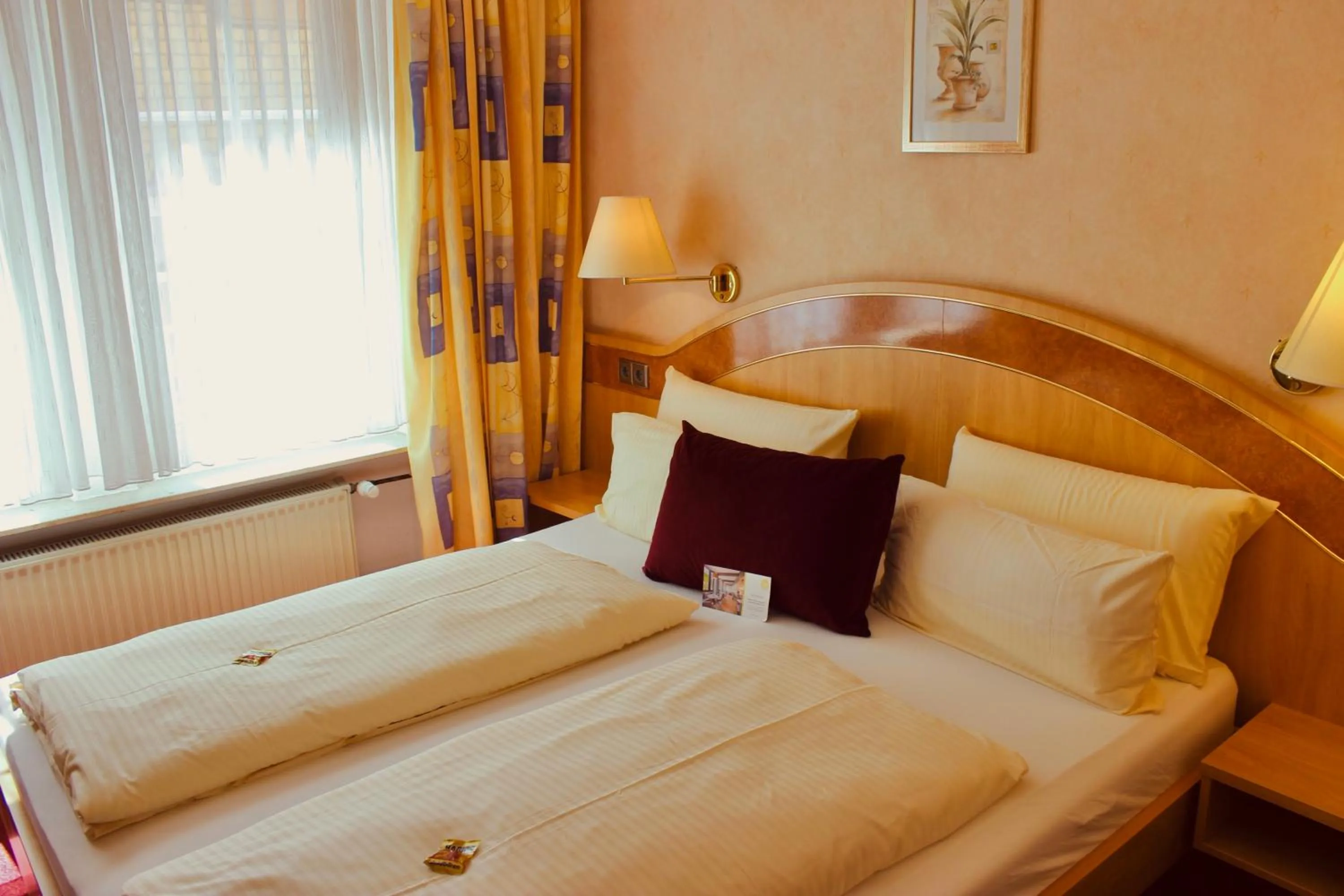 Bed in Hotel Weinhof