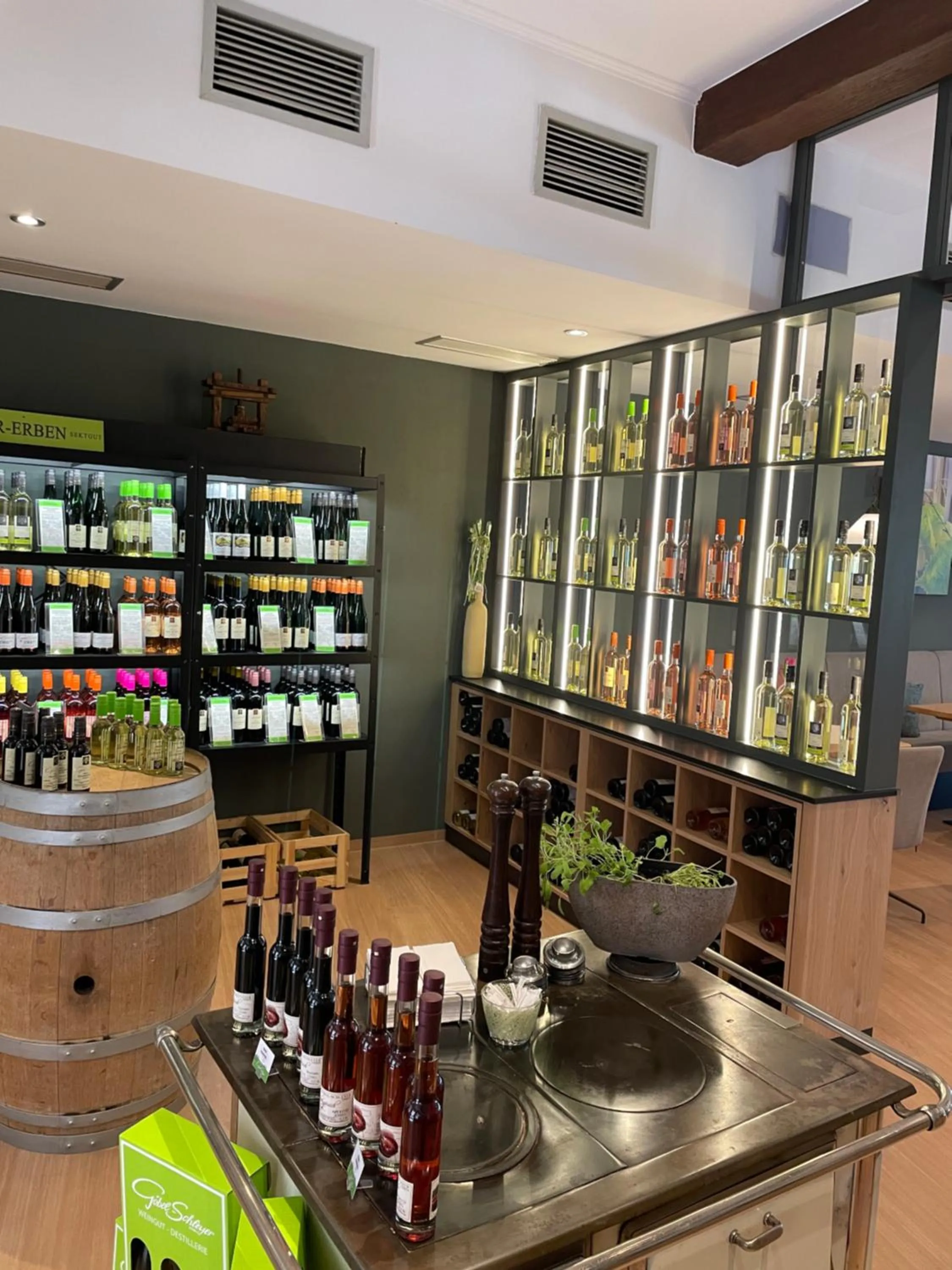 On-site shops in Hotel Weinhof