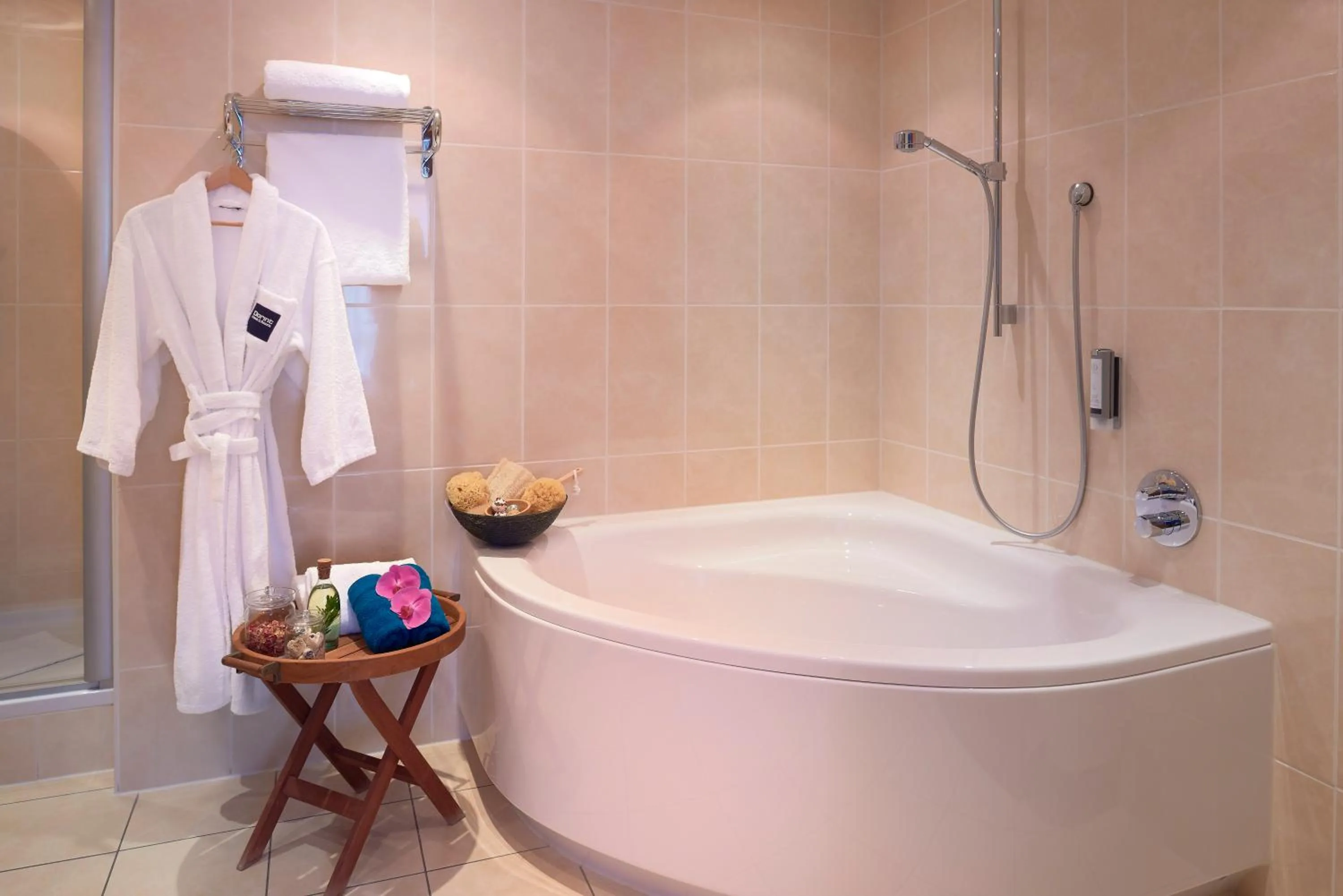 Bath in Dorint Hotel am Dom Erfurt