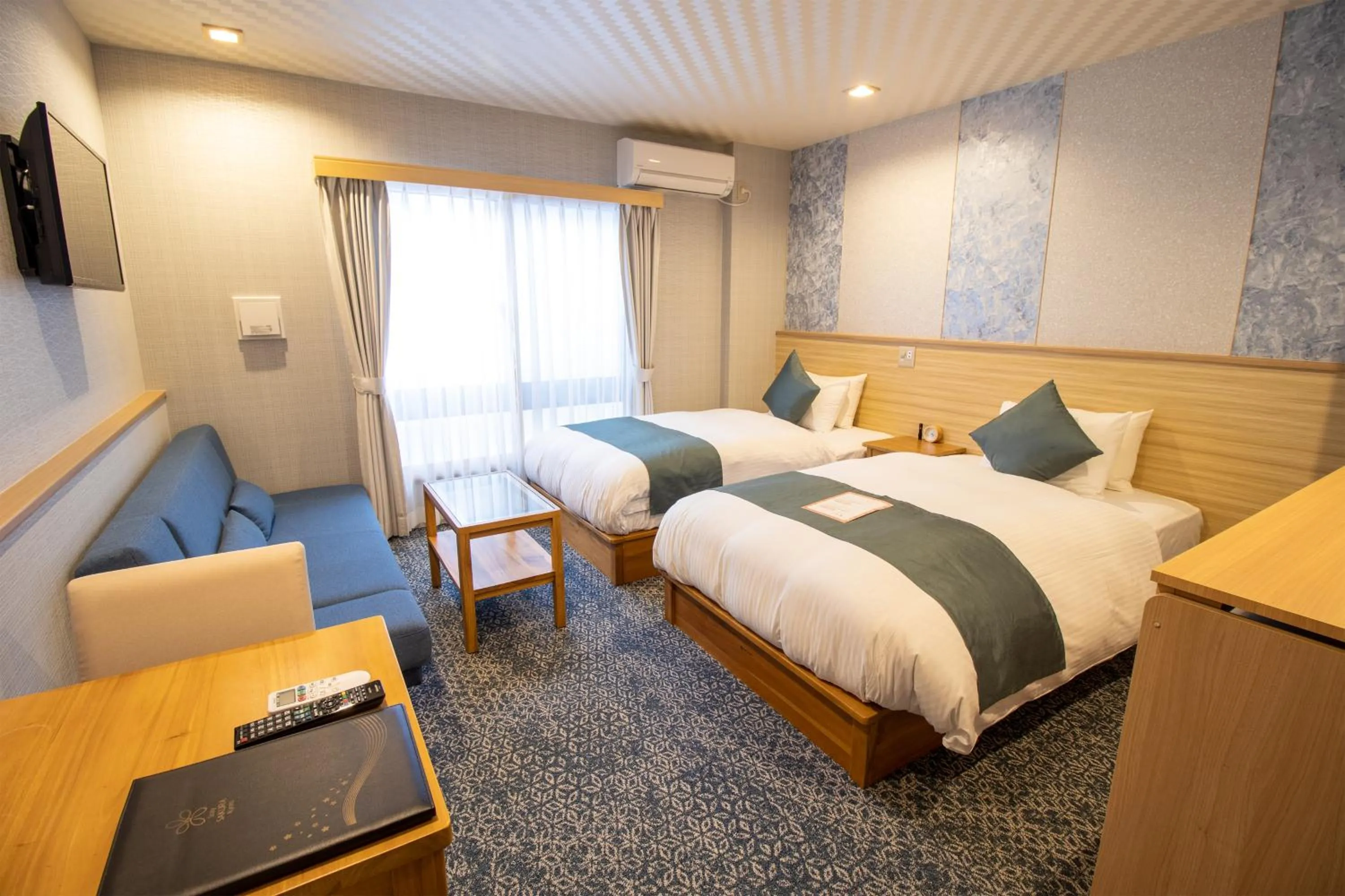 TV and multimedia, Bed in Stay SAKURA Kyoto Tambaguchi