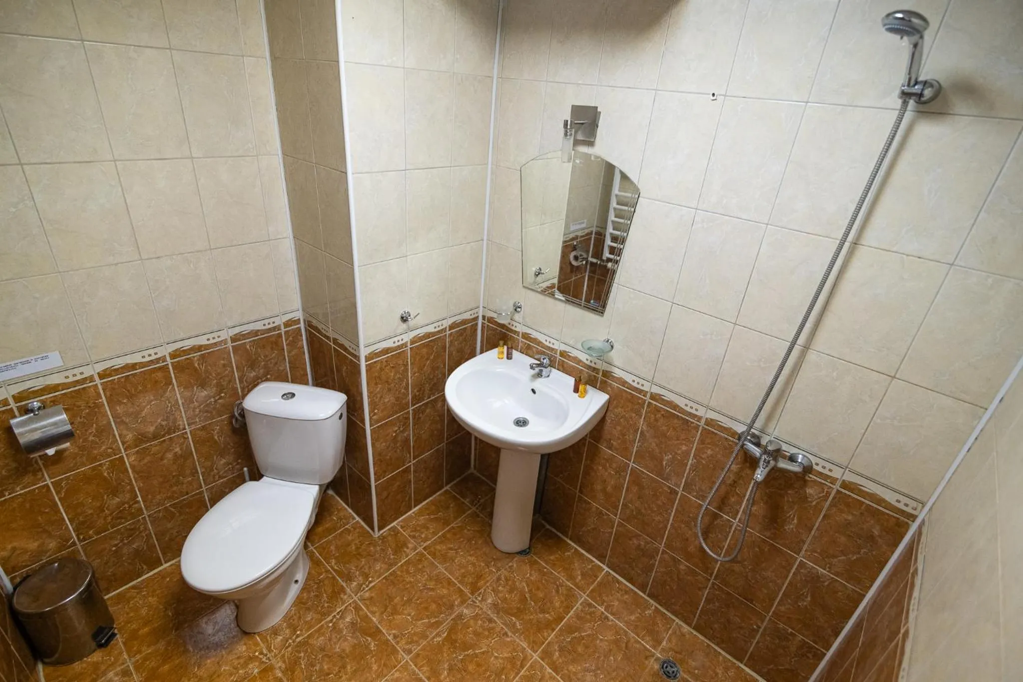 Shower in Adamo Hotel