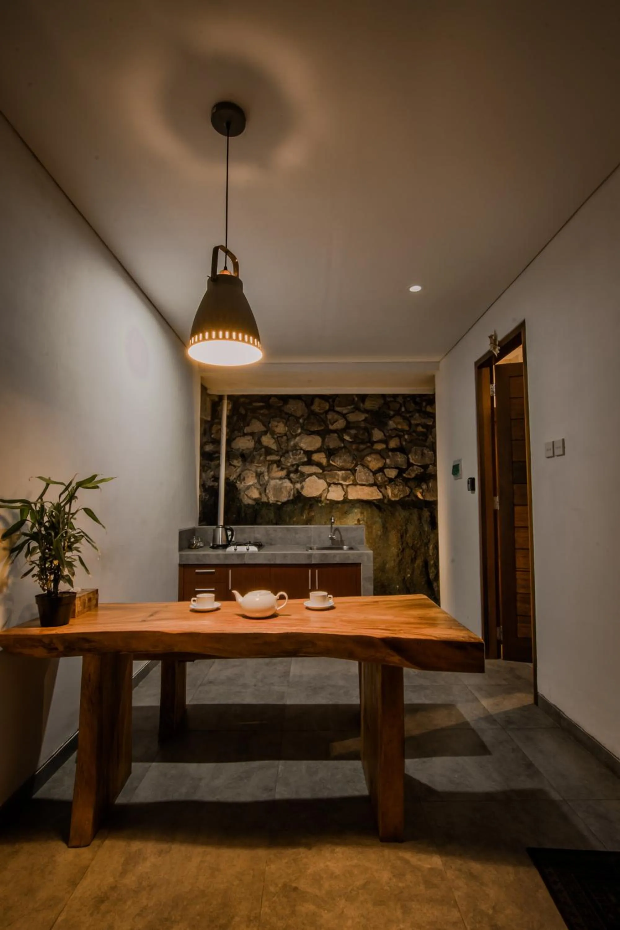 Dining area in Abinawa Hill
