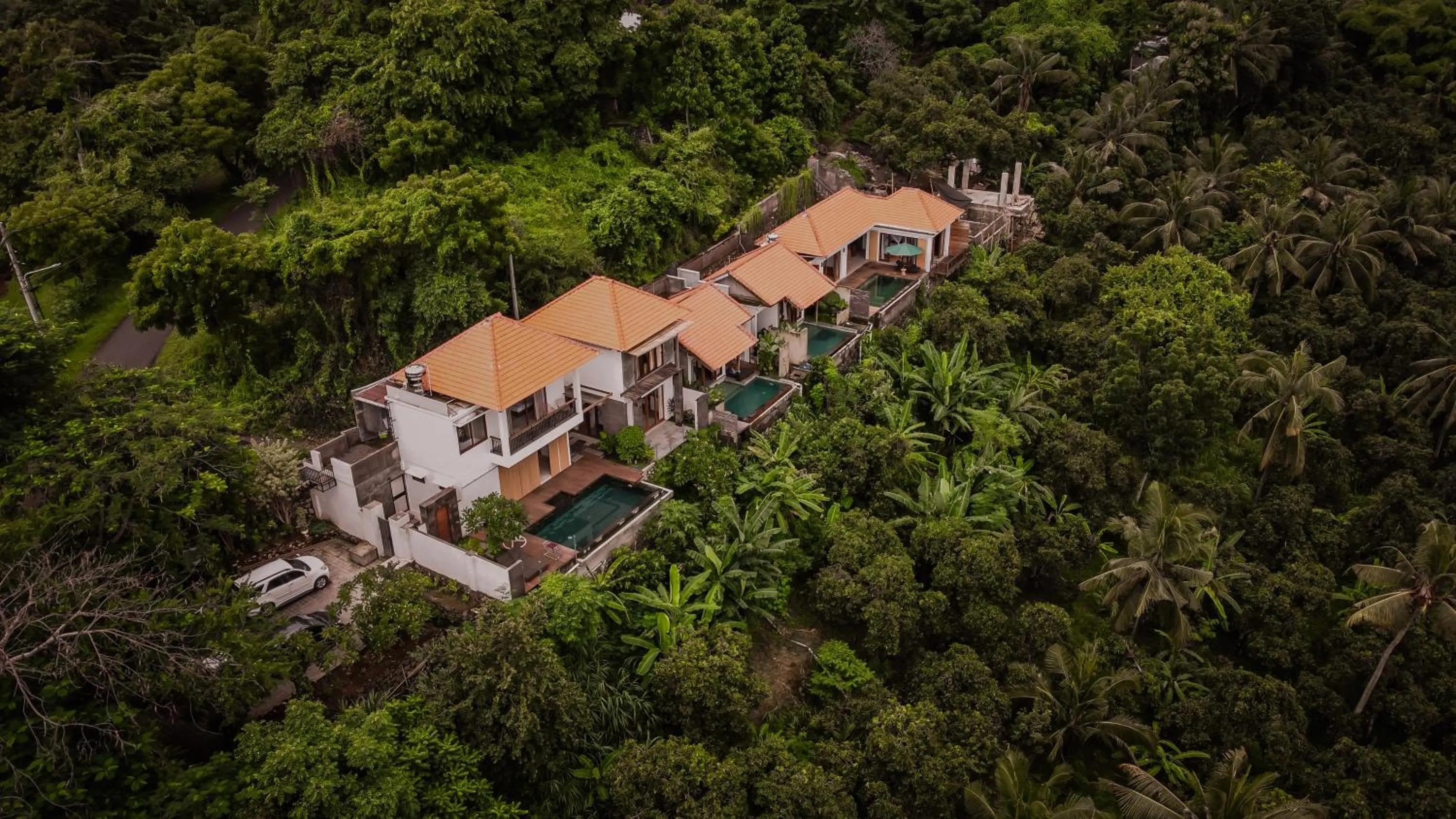 Property building in Abinawa Hill