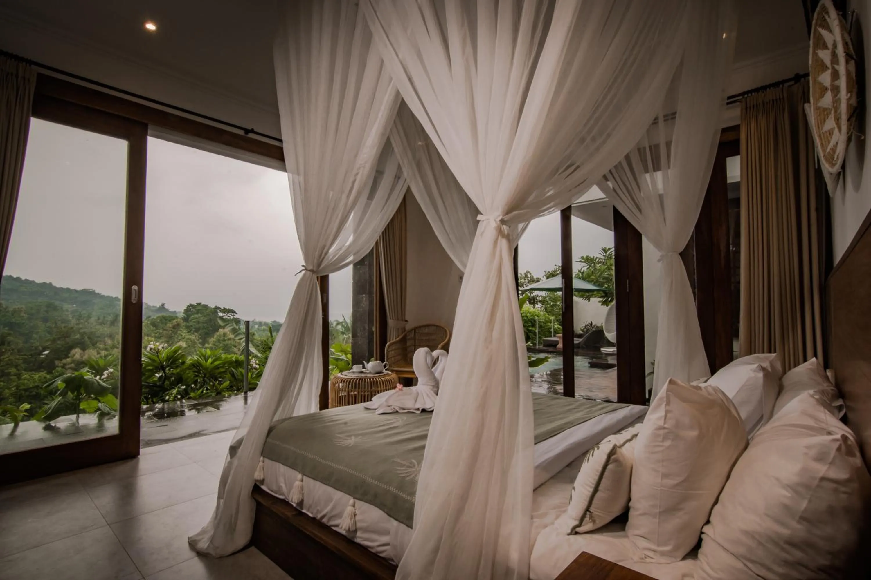 Bedroom, Bed in Abinawa Hill