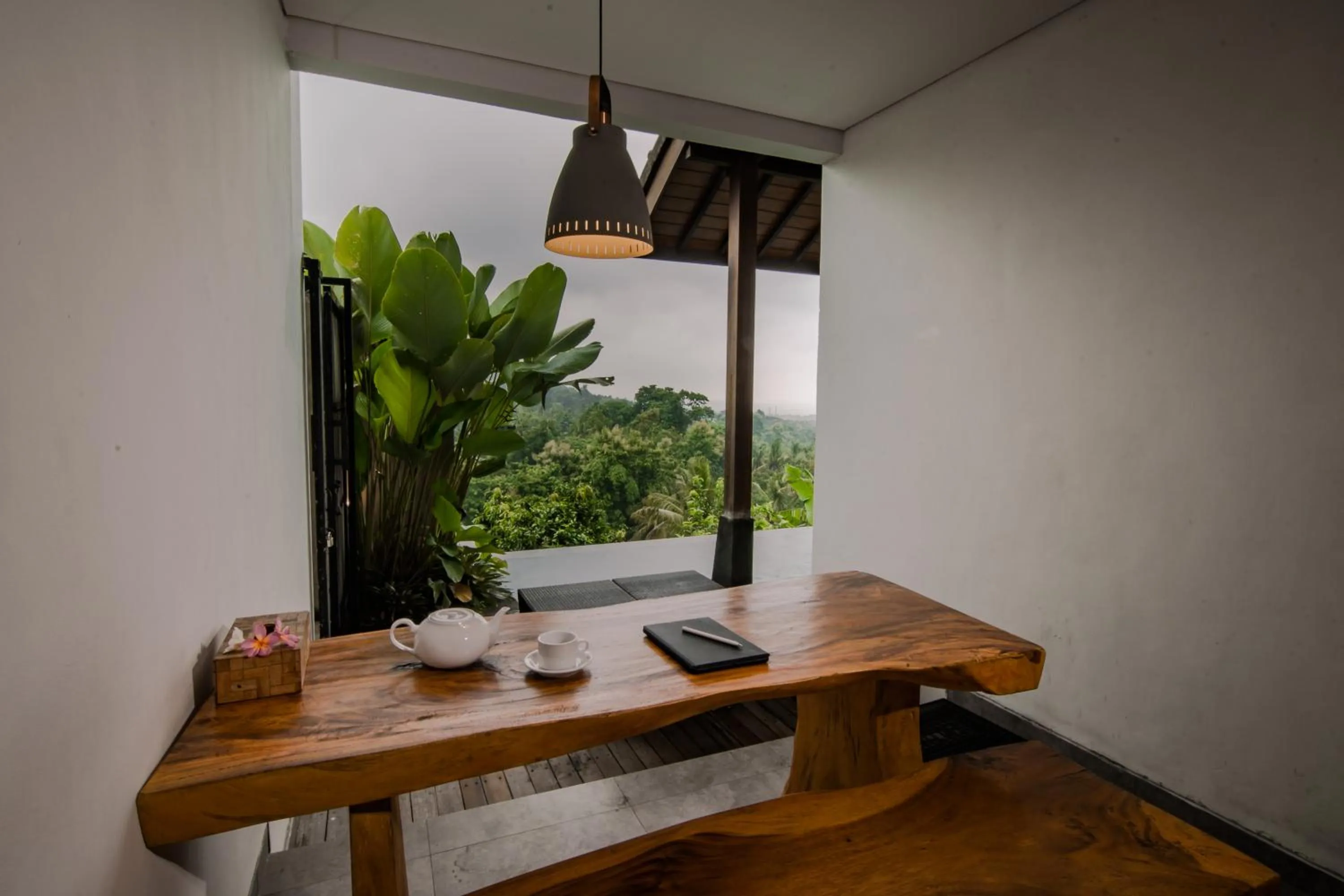 Dining area in Abinawa Hill