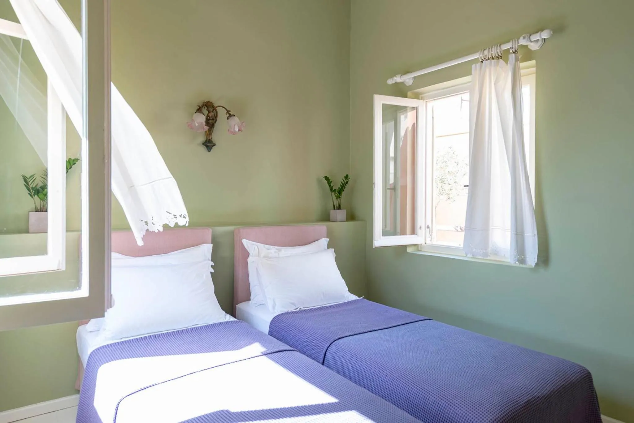 Bed in Villa Maria-Syros