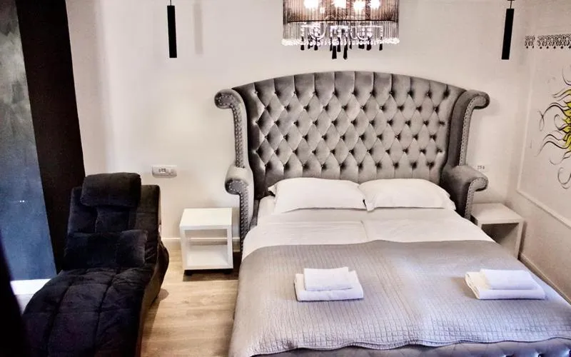 Bed in Galeria Valeria Seaside Downtown - MAG Quaint & Elegant Boutique Hotels