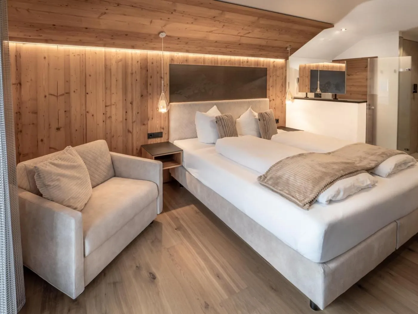 Photo of the whole room, Bed in Mäsers Allgäuherz