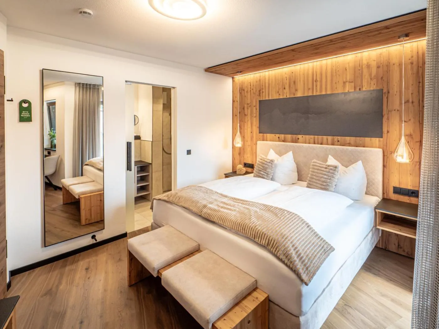 Photo of the whole room, Bed in Mäsers Allgäuherz