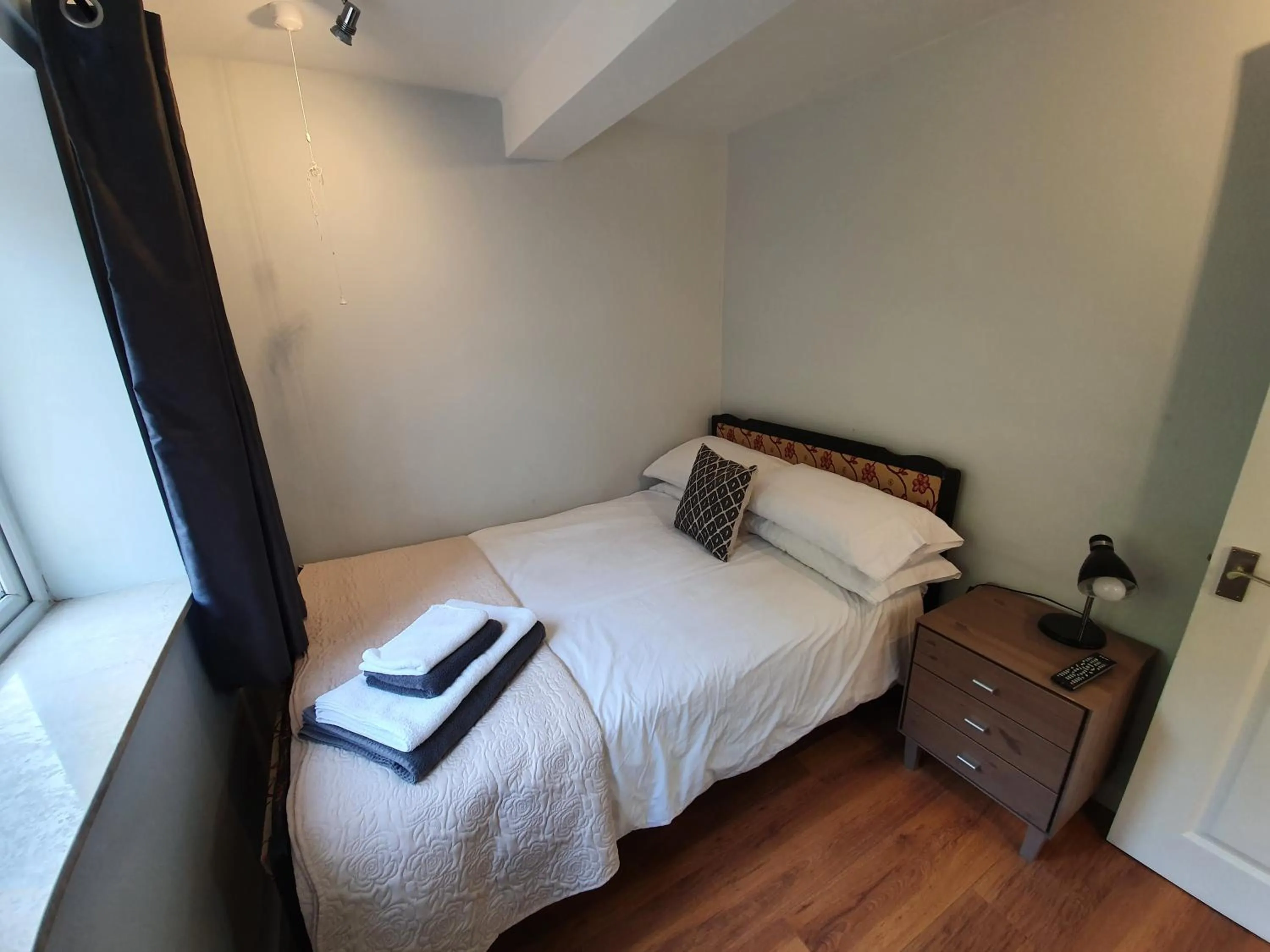 Bed in Low Farm Cottages