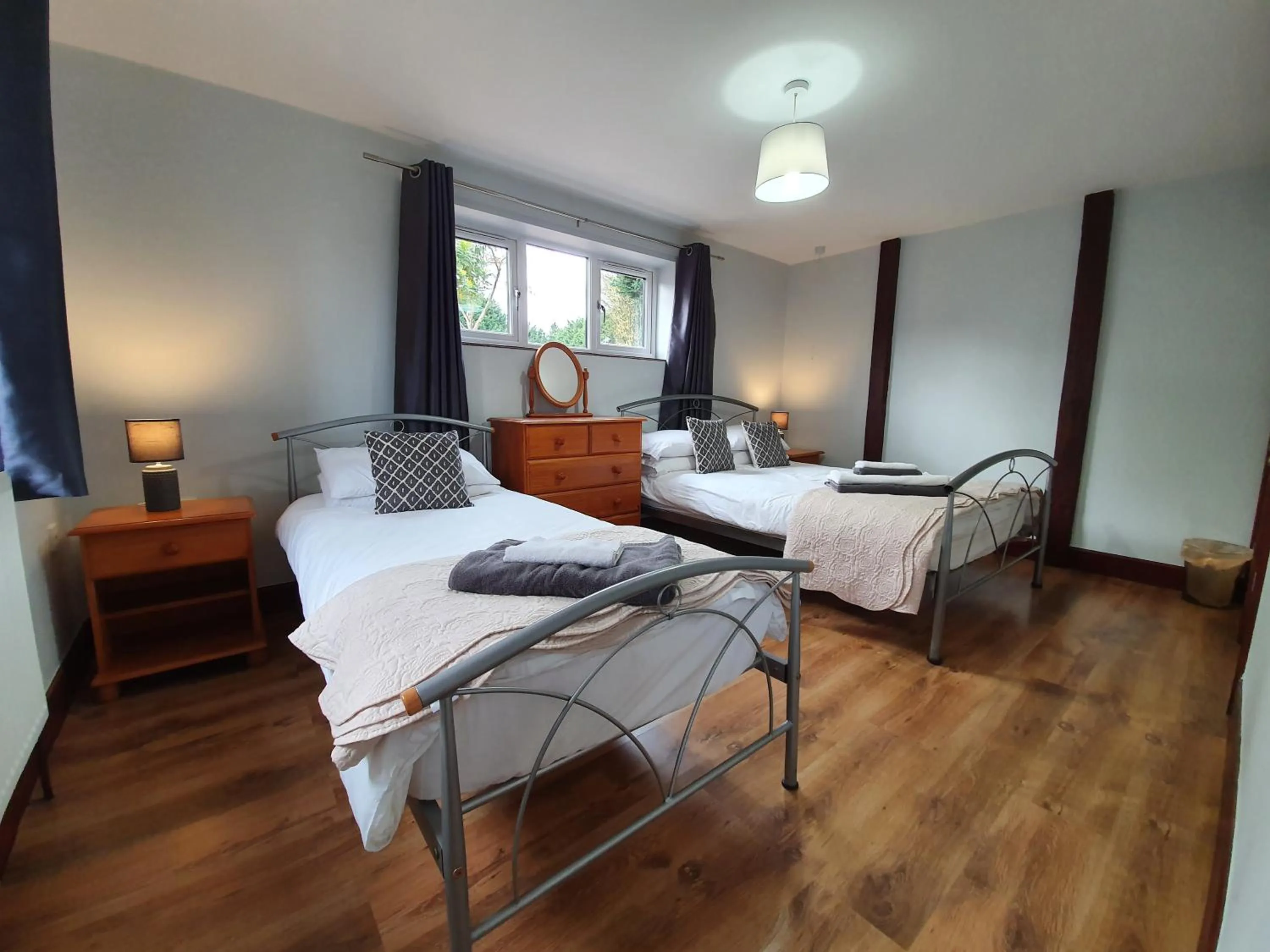 Bed in Low Farm Cottages