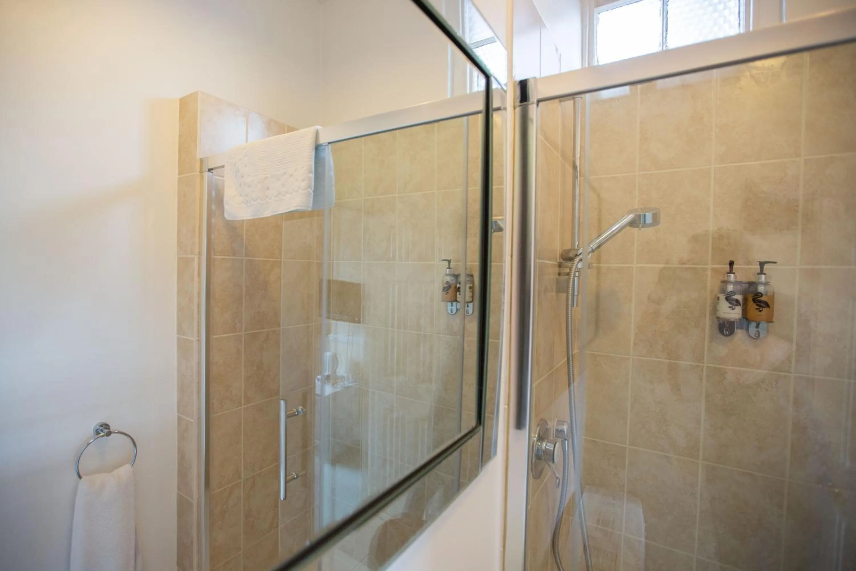 Beaufort Lodge - Town centre - Free parking