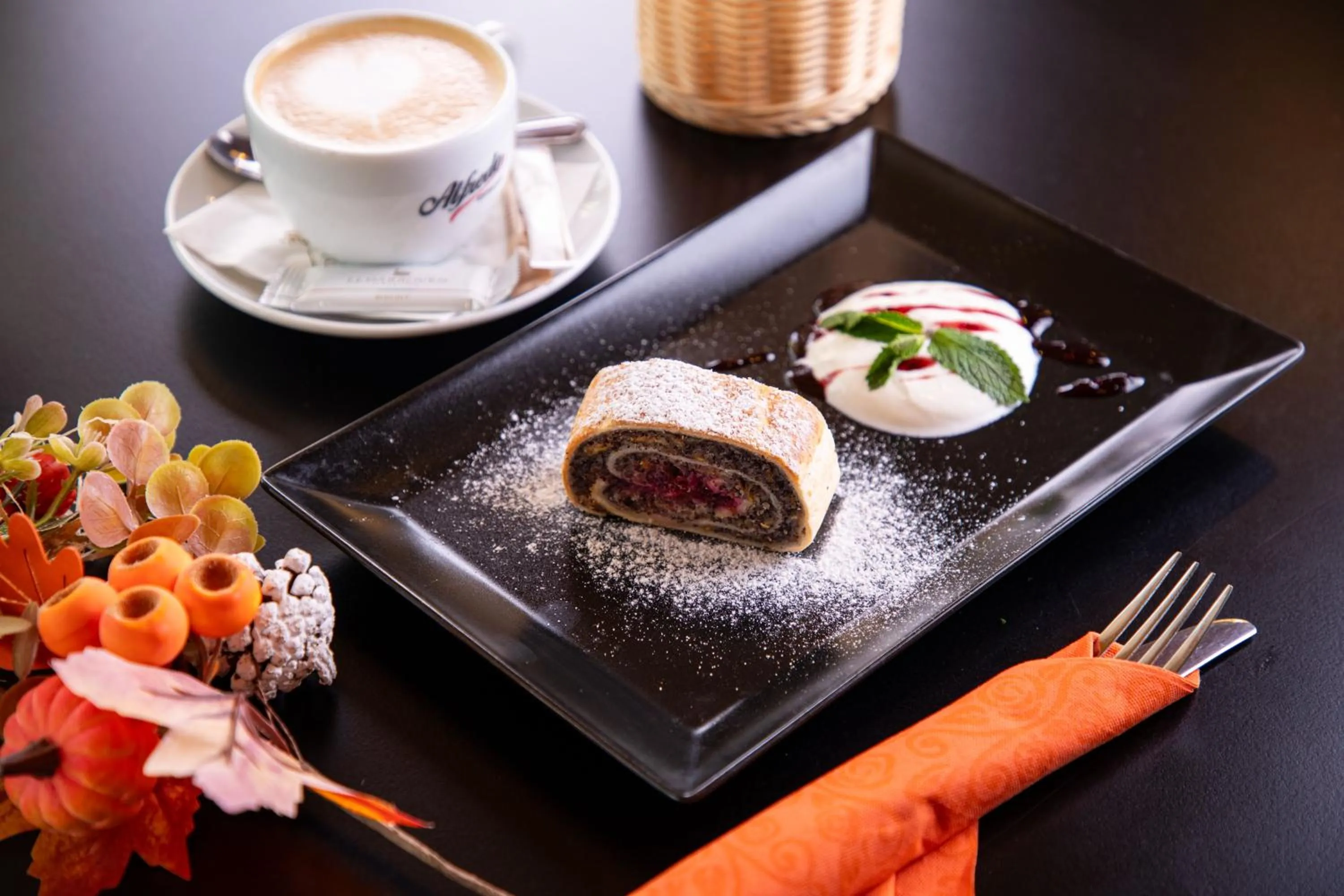 Restaurant/places to eat in Hotel Rozálka