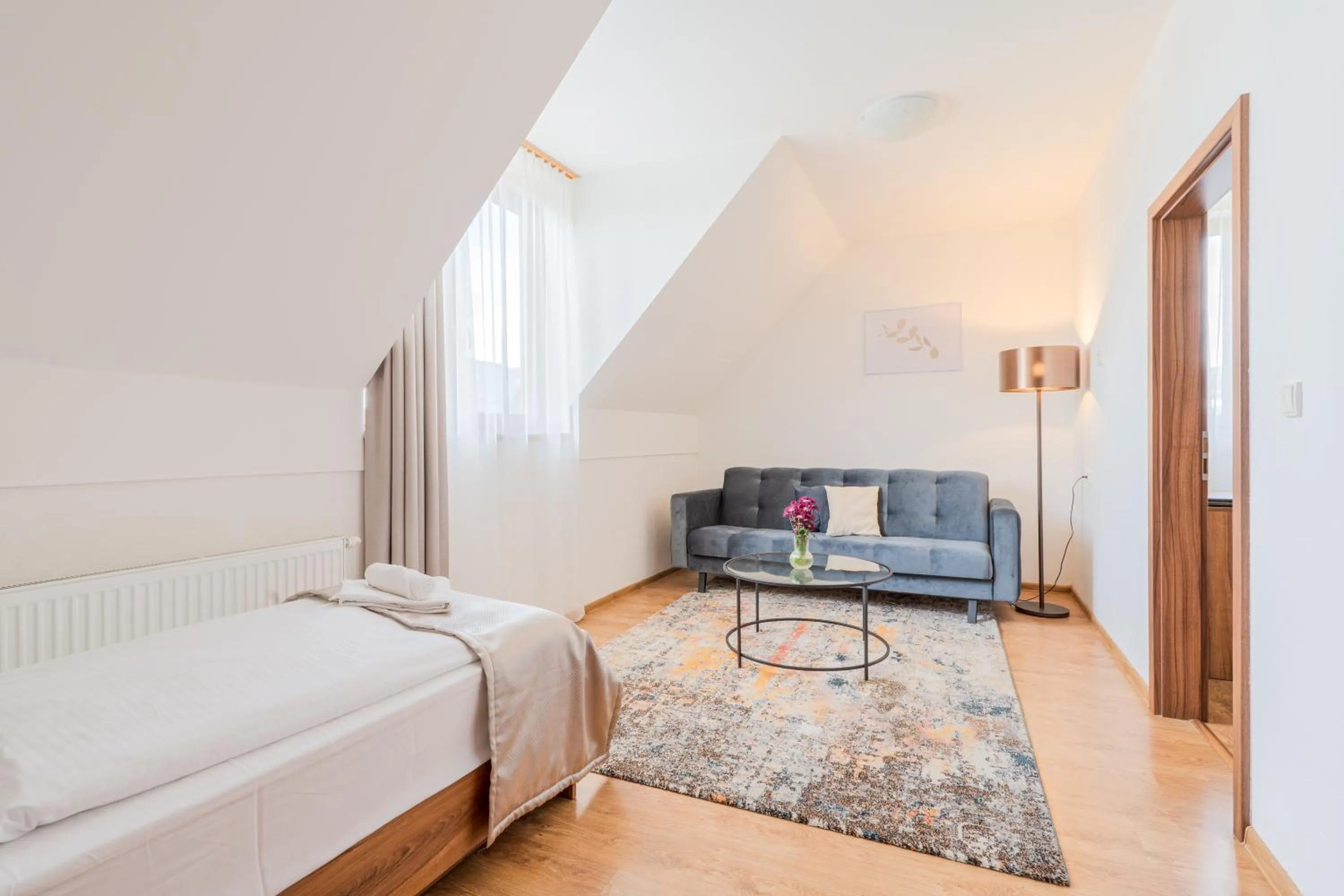Living room, Bed in Hotel Rozálka