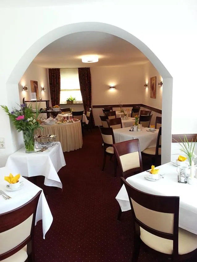 Buffet breakfast in Haus Sparkuhl Hotel Garni