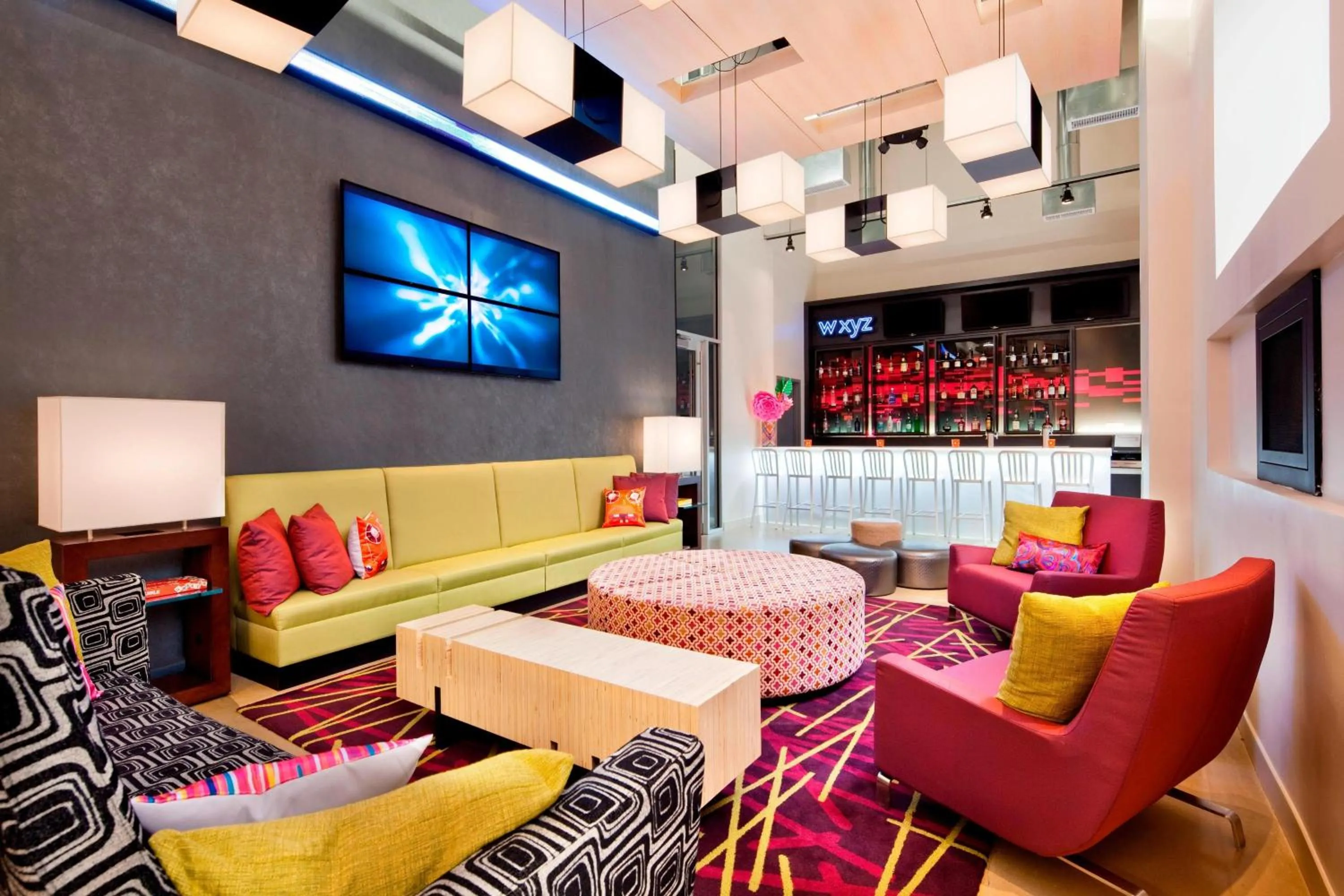 Lounge or bar in Aloft Manhattan Downtown - Financial District