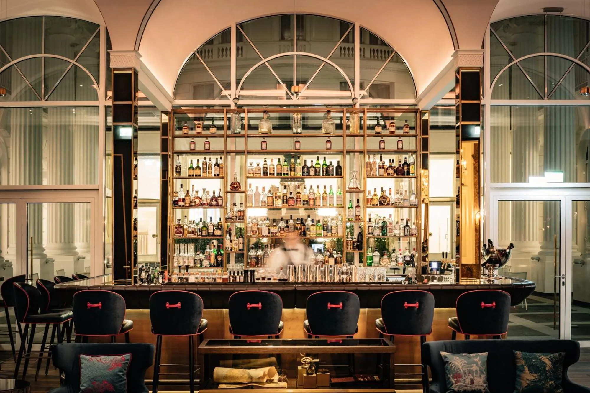 Lounge or bar in Hotel Atlantic Hamburg, Autograph Collection