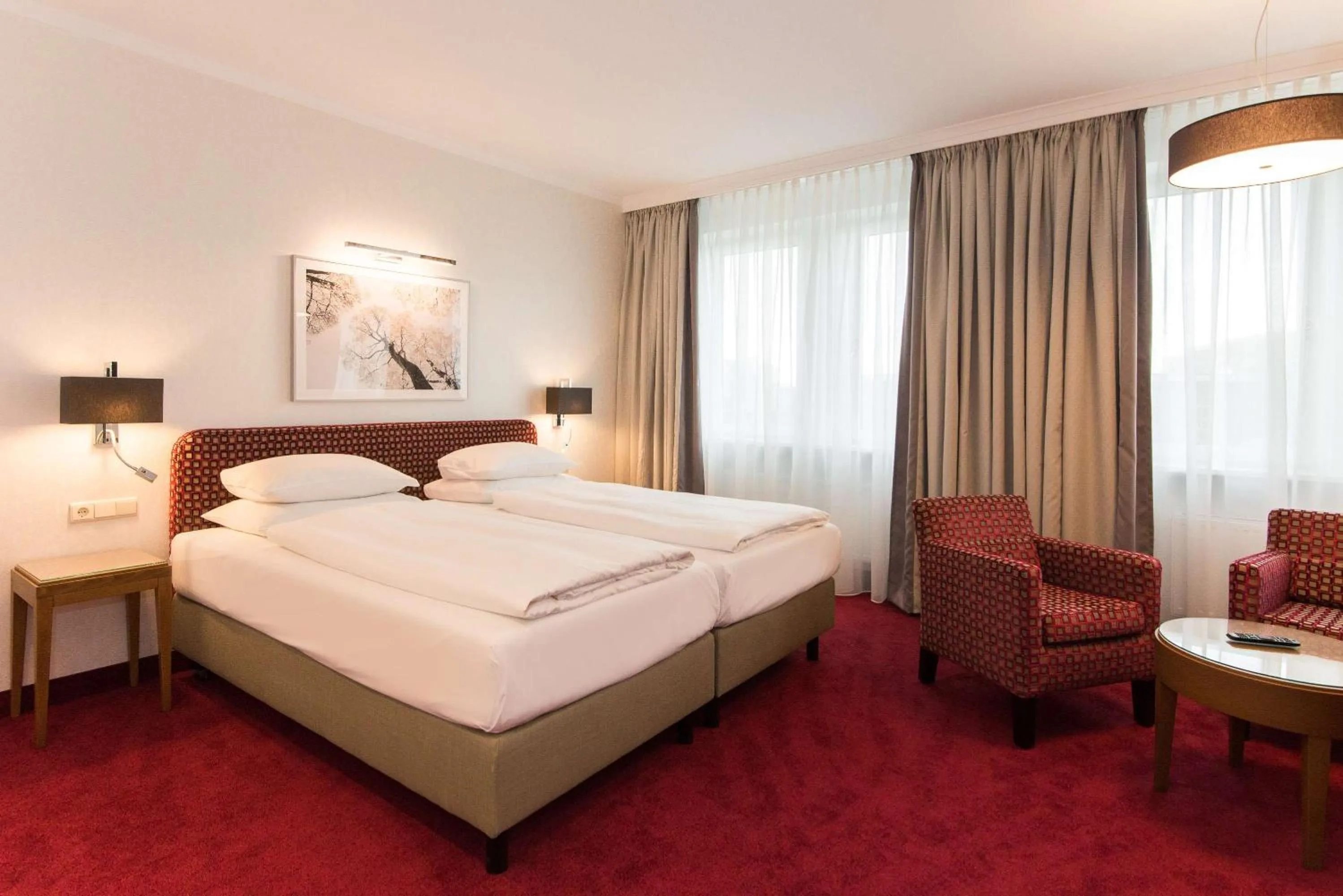 Bedroom, Bed in Best Western Plus Hotel St. Raphael