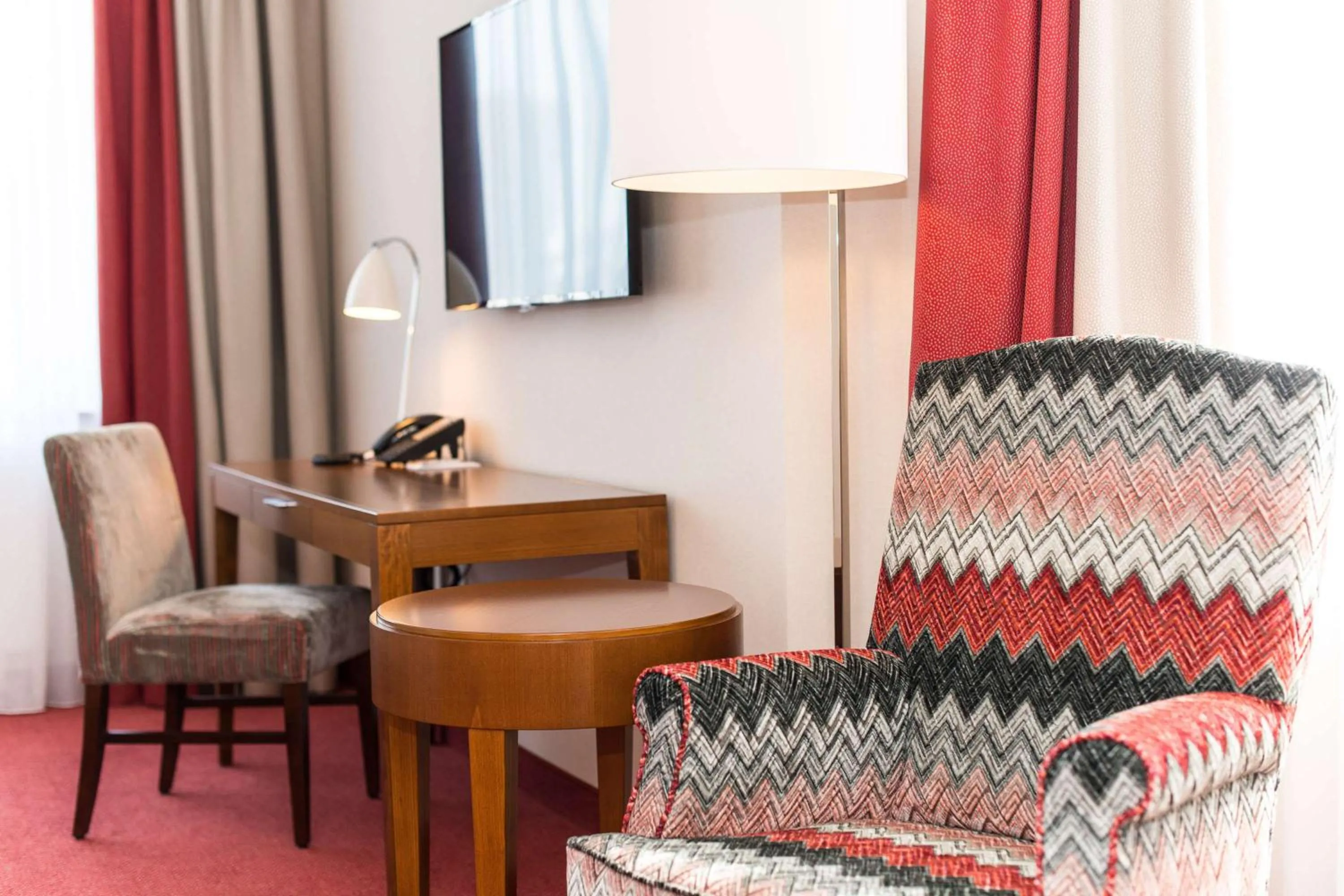 Bedroom in Best Western Plus Hotel St. Raphael